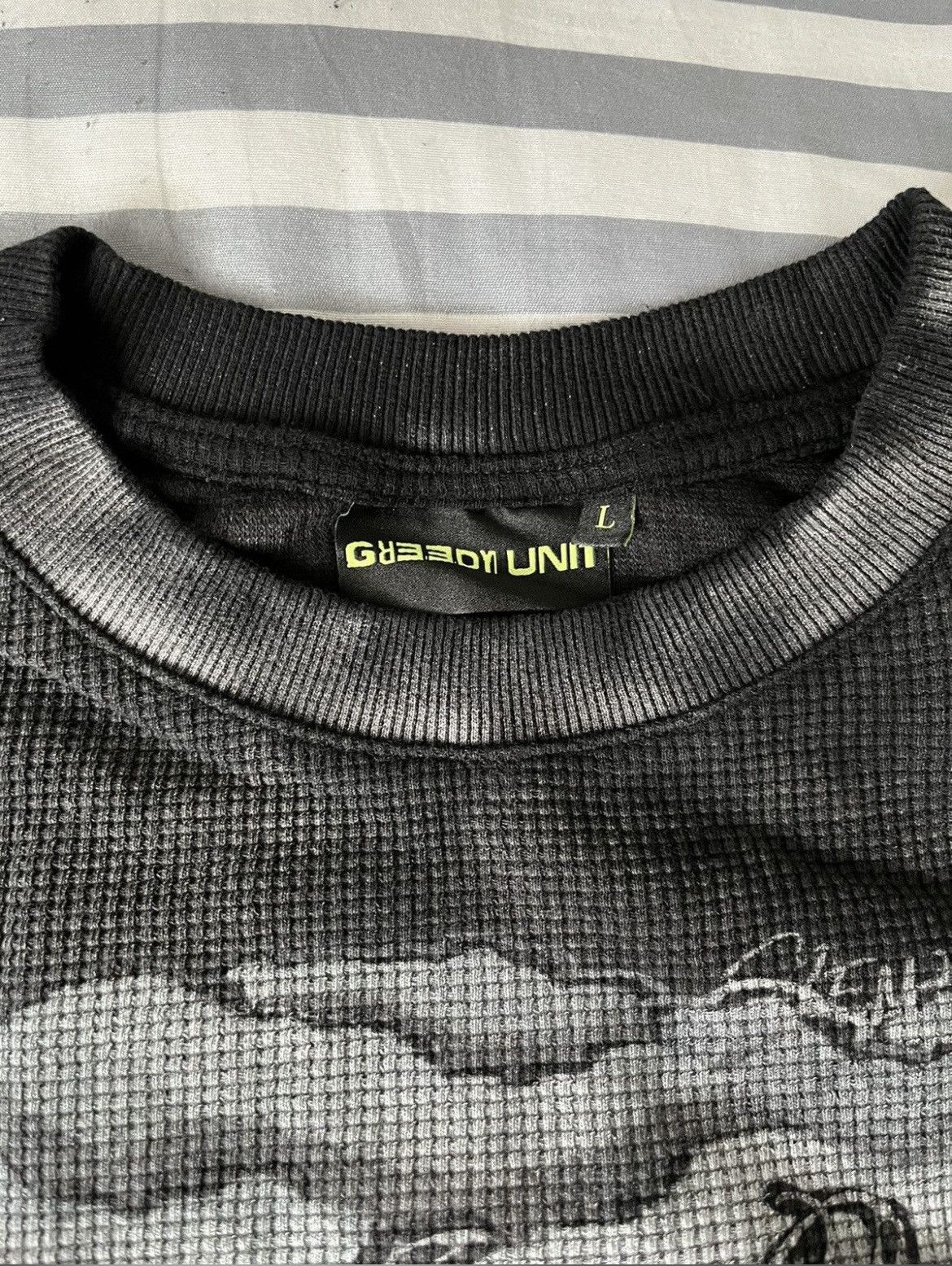 Greedy Unit *unworn*Greedy Unit black all over thermal print Size US L / EU 52-54 / 3 - 5 Thumbnail