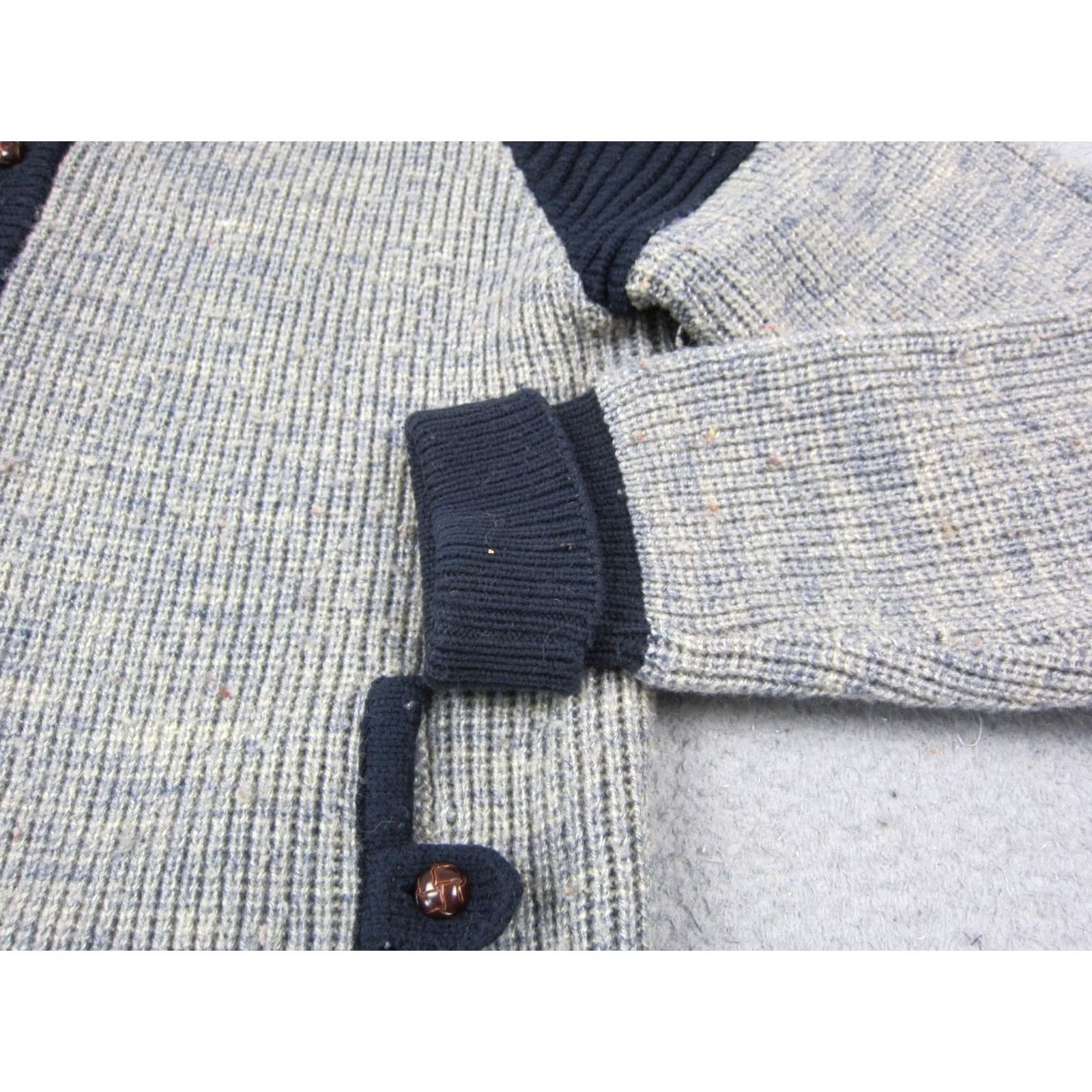 Vintage VINTAGE Montgomery Ward Cardigan Sweater Mens L Gray Blue 70s Button Collared Knit Long Sleeve Fall Winter Spring Regular Size Man Mens Clothing Size US L / EU 52-54 / 3 - 7 Thumbnail