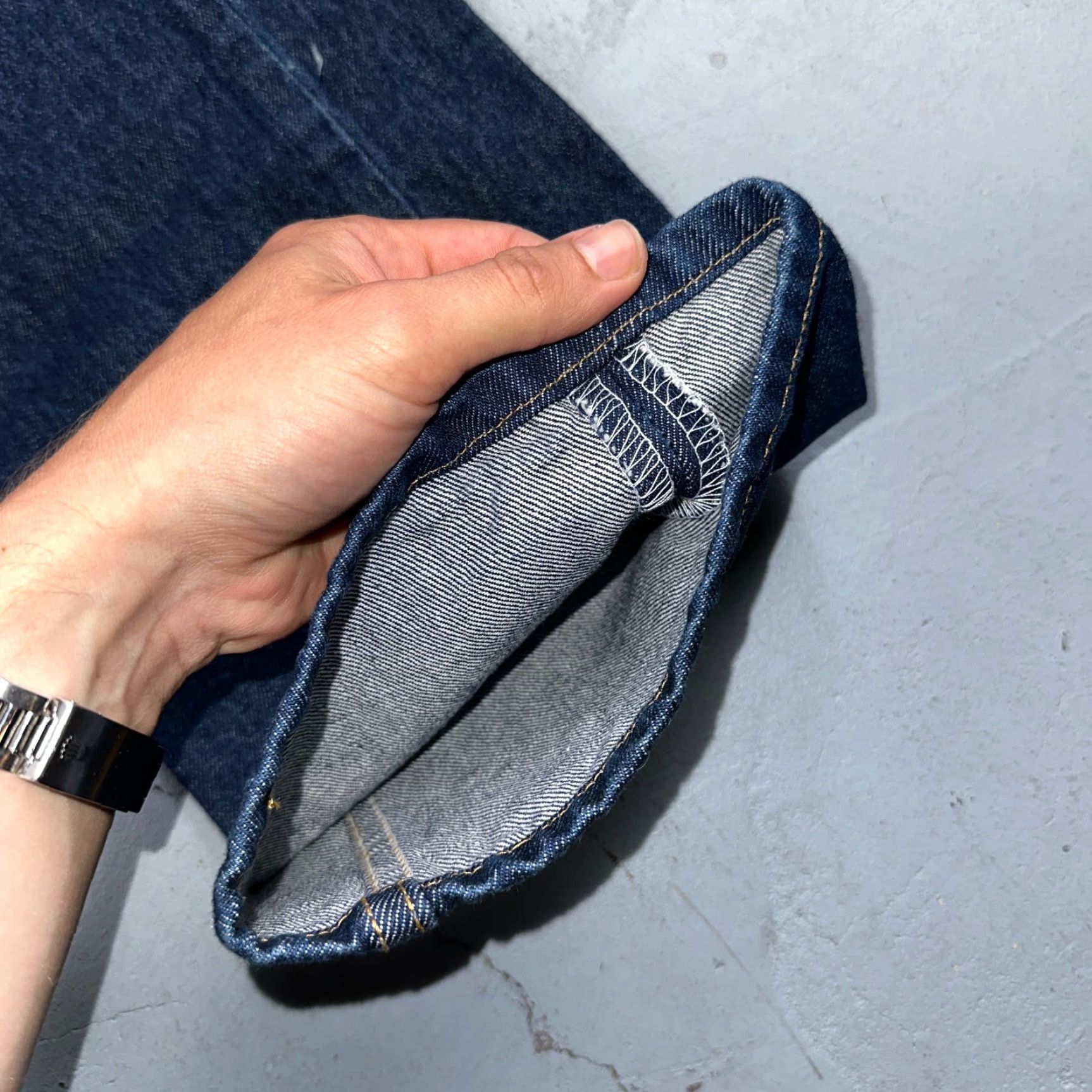 Levi's VINTAGE Levi's 501 Jeans Men Adult Medium Dark Blue 90s Straight Leg Denim Casual Size US 36 / EU 52 - 4 Thumbnail