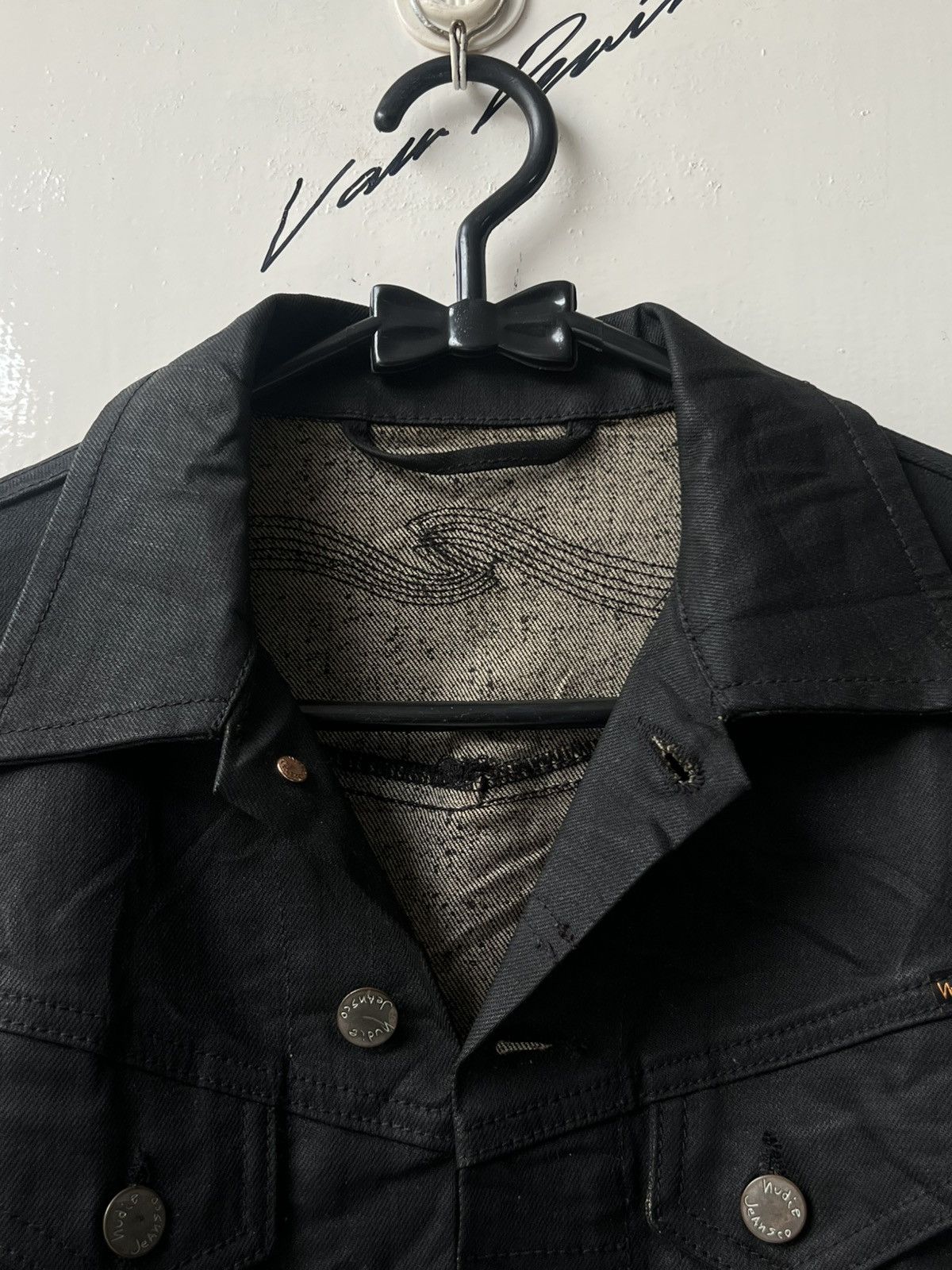 Nudie Jeans Nudie Jeans Conny Dry Black Coated Trucker Jeans Jacket Size US XS / EU 42 / 0 - 5 Thumbnail