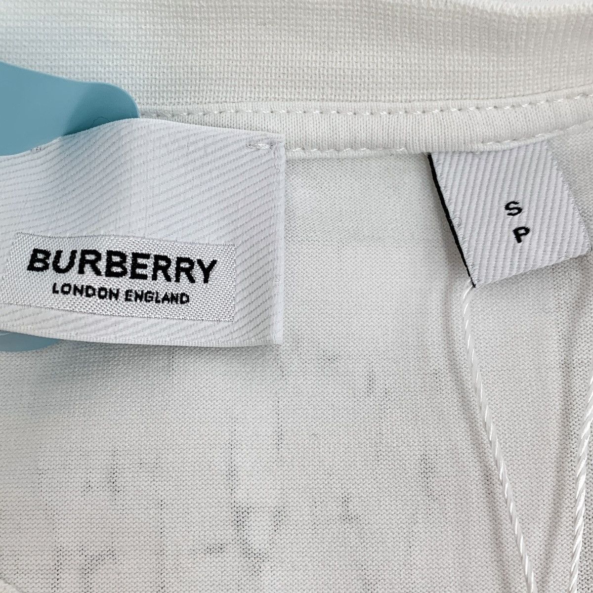 Burberry Burberry White Letter & Deer Print Cotton T-shirt K26WX Size S / US 4 / IT 40 - 6 Thumbnail