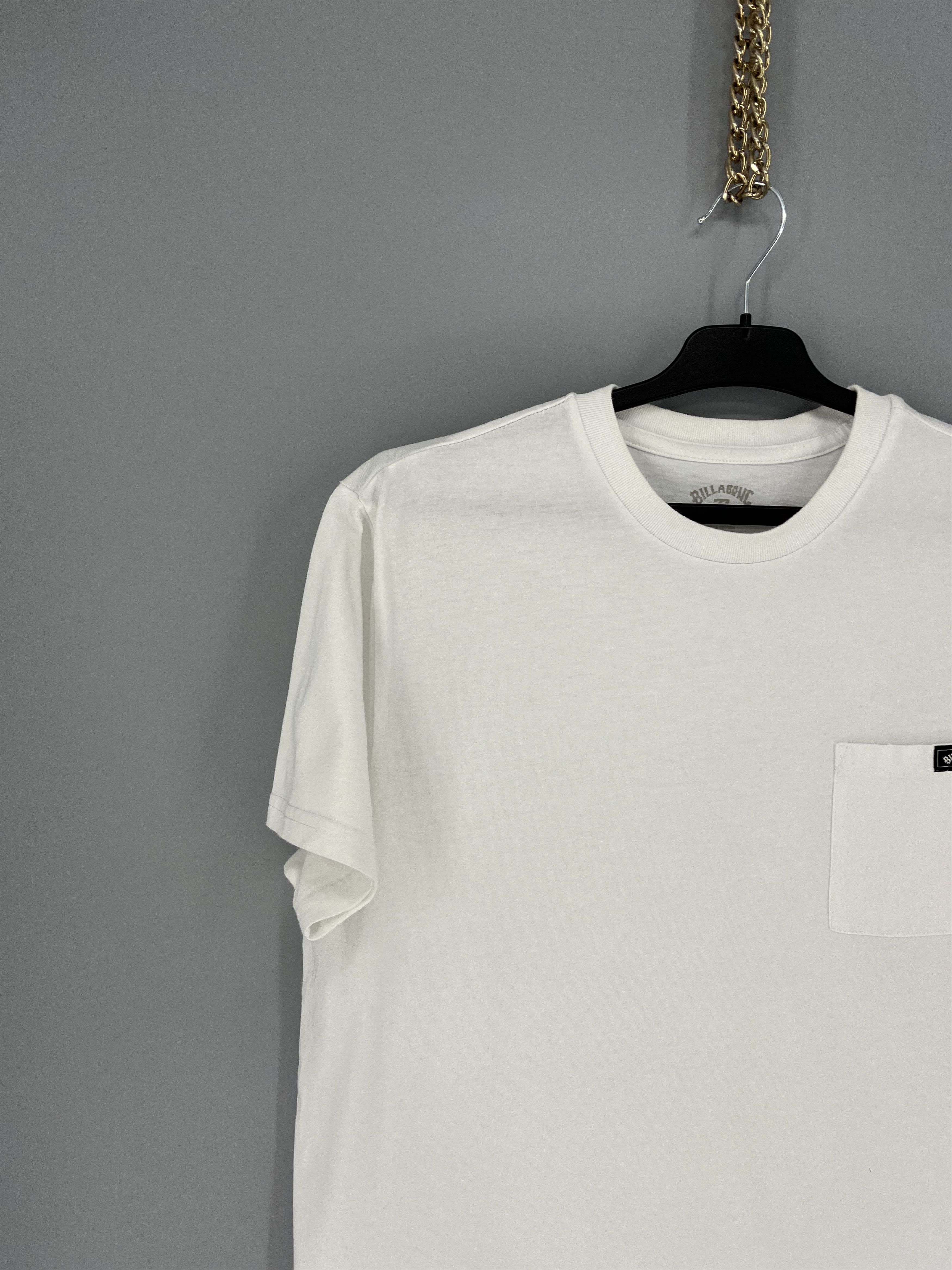 Billabong Vintage Billabong Mini Logo Australia White shirt Surf Wear Size US M / EU 48-50 / 2 - 4 Thumbnail