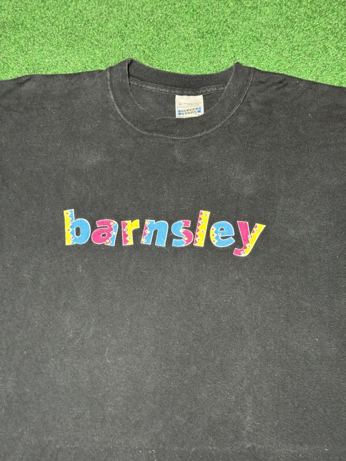 Vintage Vintage 90s Barnsley United Kingdom South Yorkshire T Shirt Size US XL / EU 56 / 4 - 2 Thumbnail