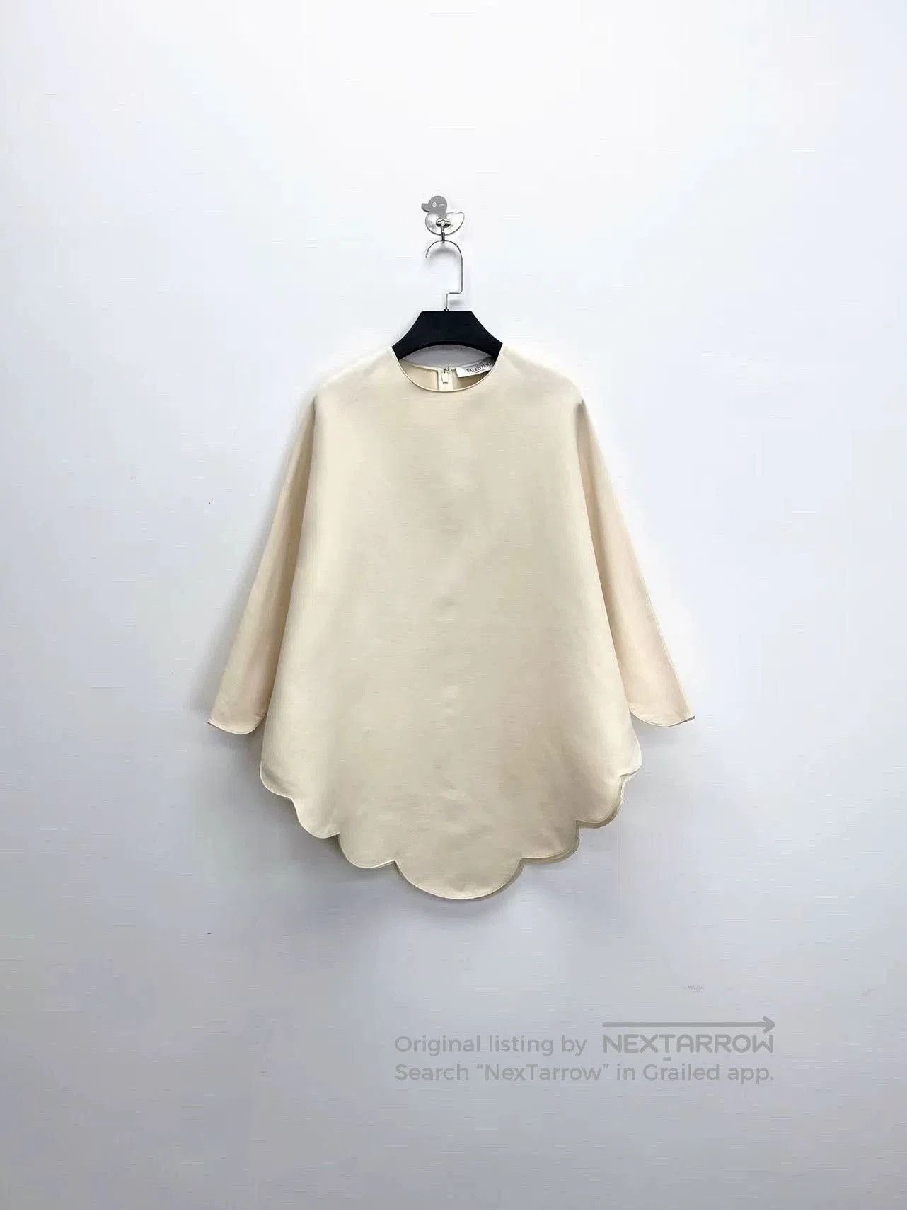 Valentino valentino beige silk blend cape coat. Size L / US 10 / IT 46 - 1 Thumbnail