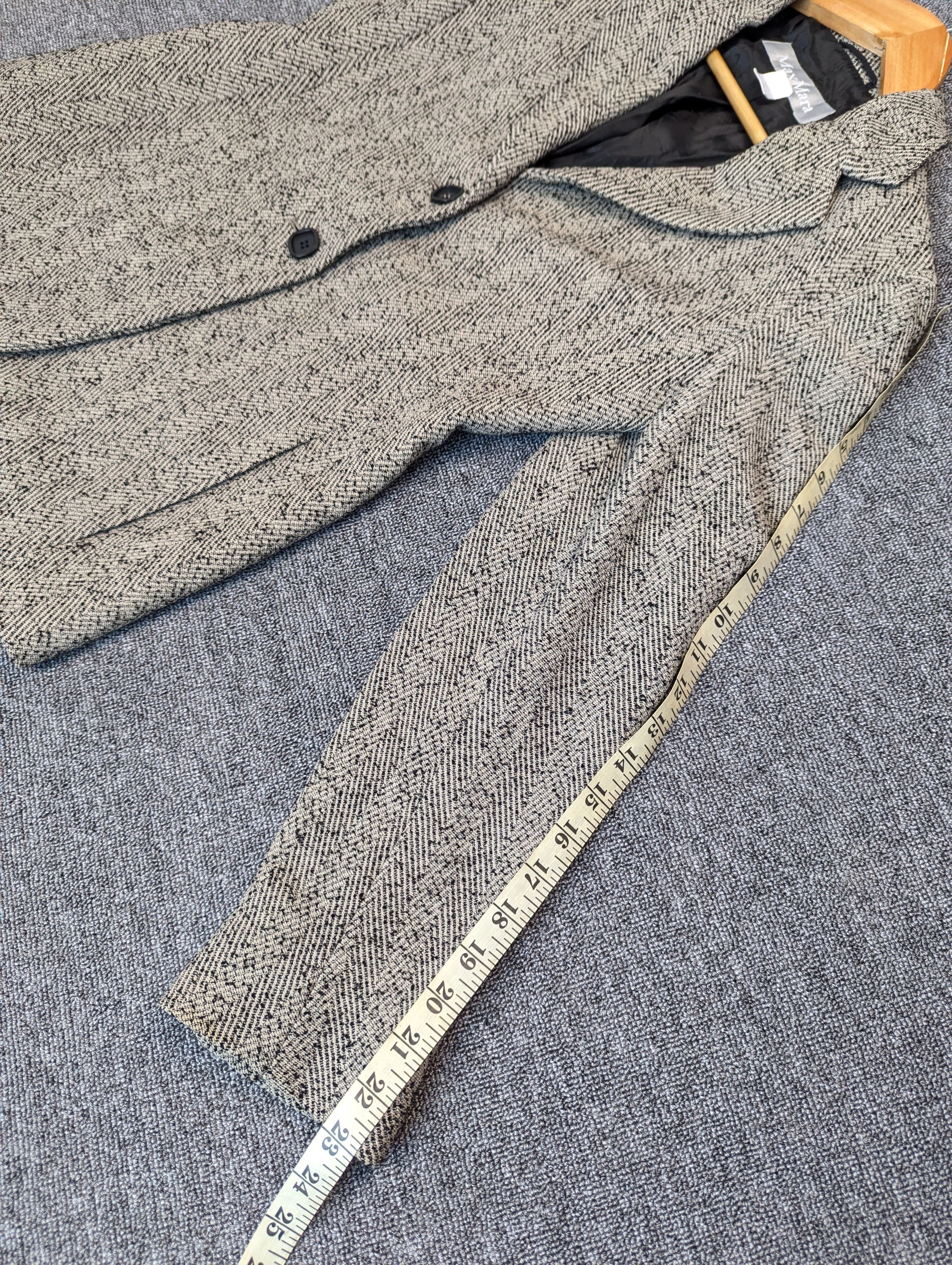 Max Mara Women's Max Mara Wool Blazer Style Jacket Size XS / US 0-2 / IT 36-38 - 16 Thumbnail