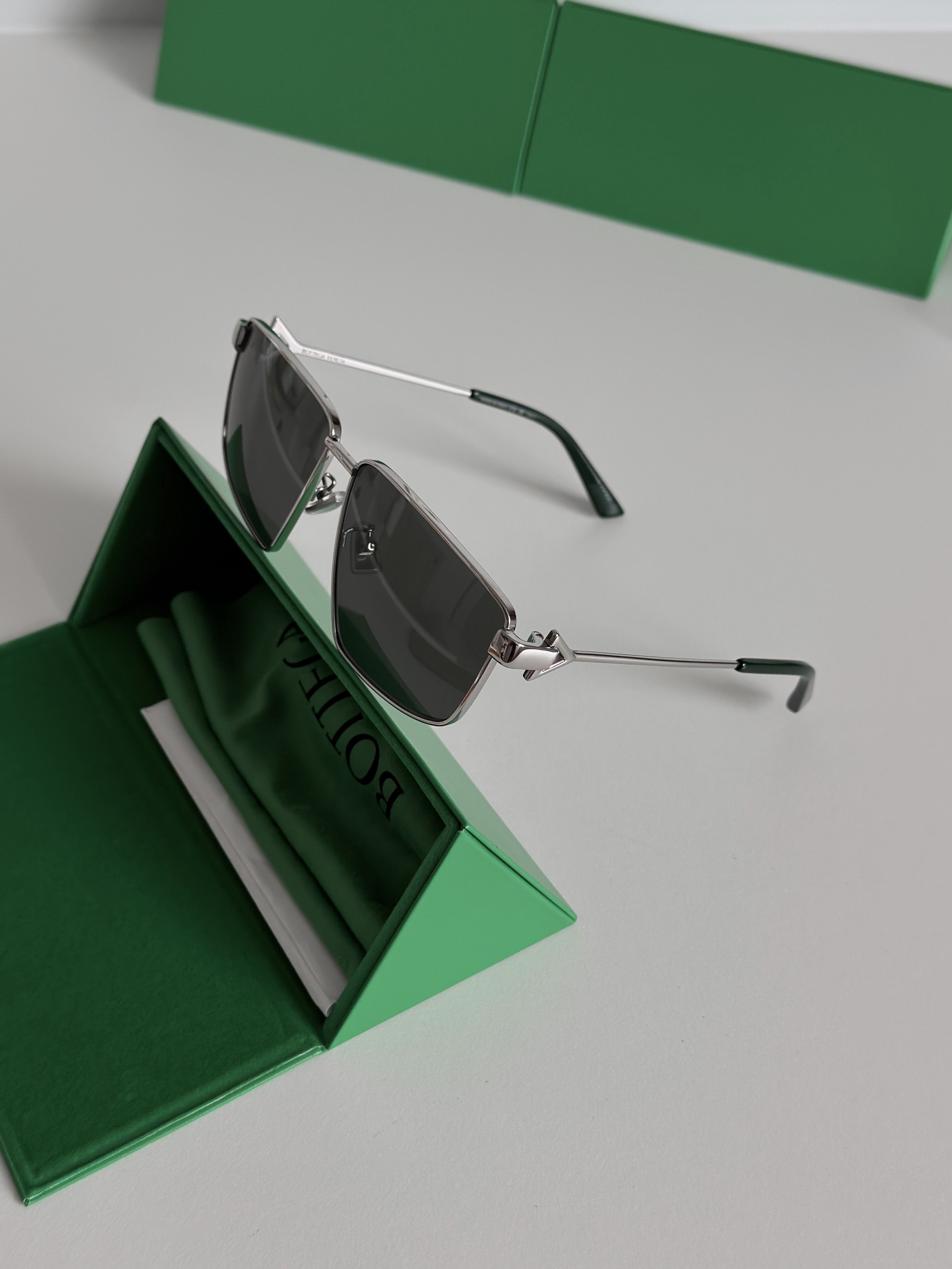 Bottega Veneta Bottega Veneta Sunglasses Size ONE SIZE - 10 Thumbnail