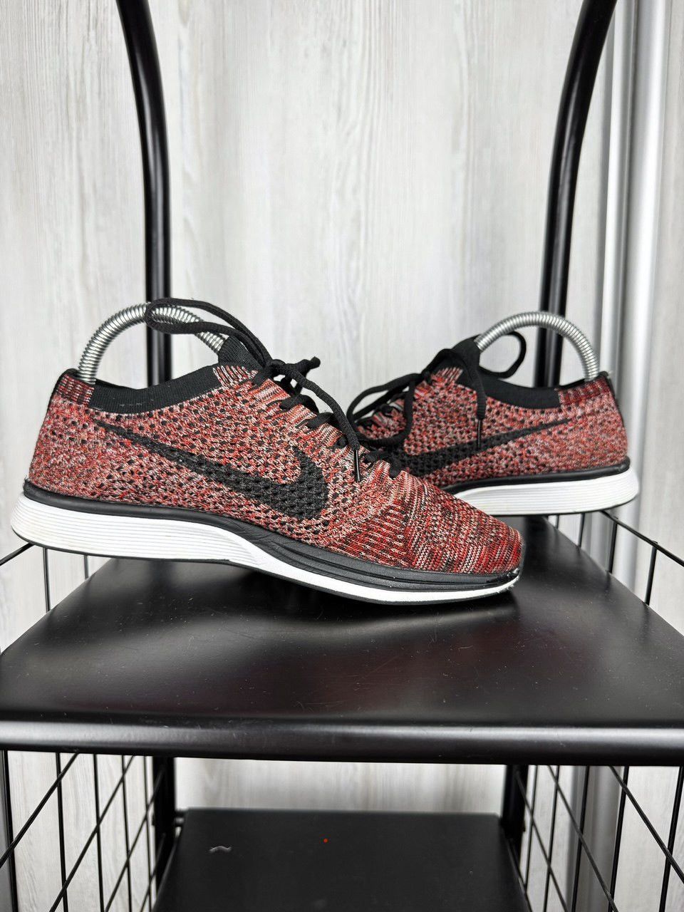 Nike Men’s Nike Flyknit Racer 'Fire Rooster' Red Black Shoes Size US 8 / EU 41 - 1 Thumbnail