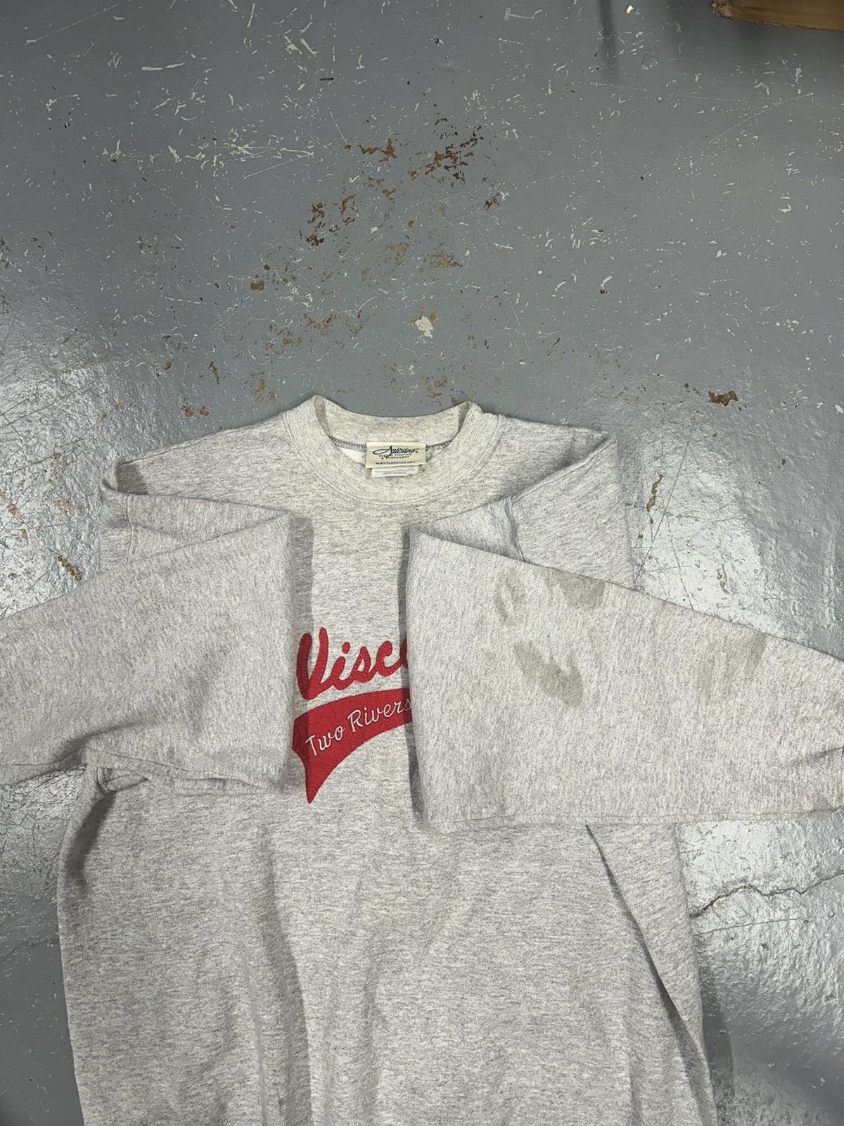 Vintage Crazy Vintage 90s Essential Grey Wisconsin Pullover Crewneck Size US L / EU 52-54 / 3 - 4 Thumbnail