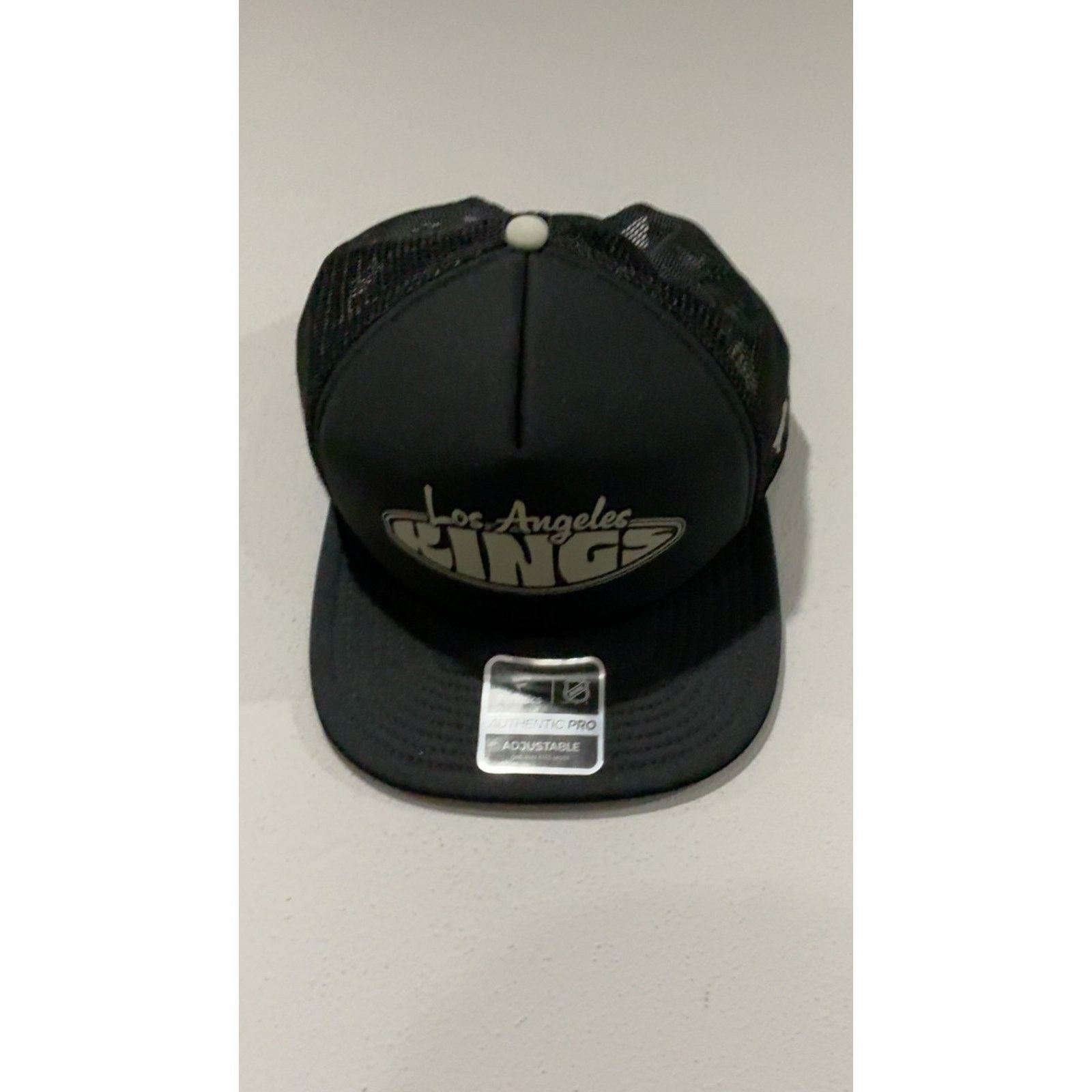 Other Fanatics Los Angeles Kings Snapback Hat Black/Silver Size ONE SIZE - 1 Thumbnail