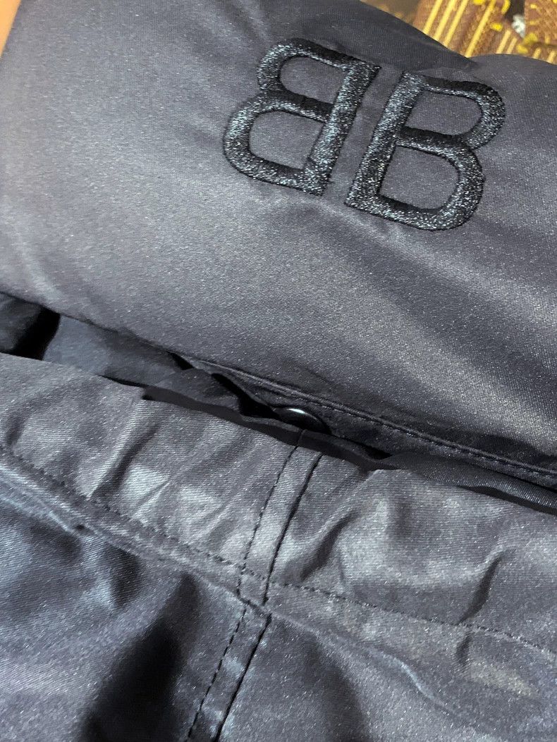 Balenciaga Balenciaga size 34 Zilingkuo down jacket Size XS / US 0-2 / IT 36-38 - 5 Thumbnail
