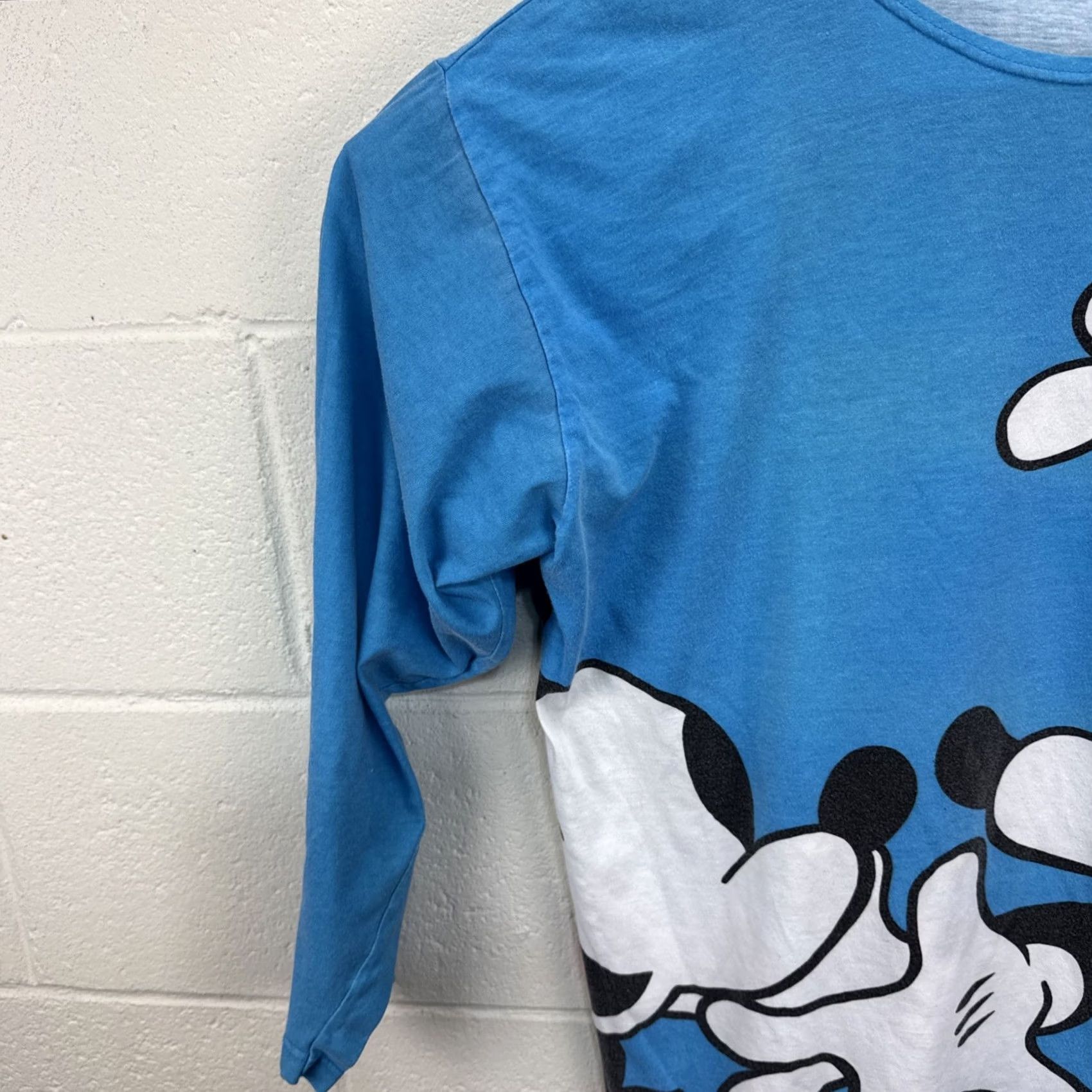 Disney VINTAGE Disney Sleep Shirt Night Gown Mickey Minnie Mouse 90s OS Blue White Print Womens Nightgown Size ONE SIZE - 3 Thumbnail