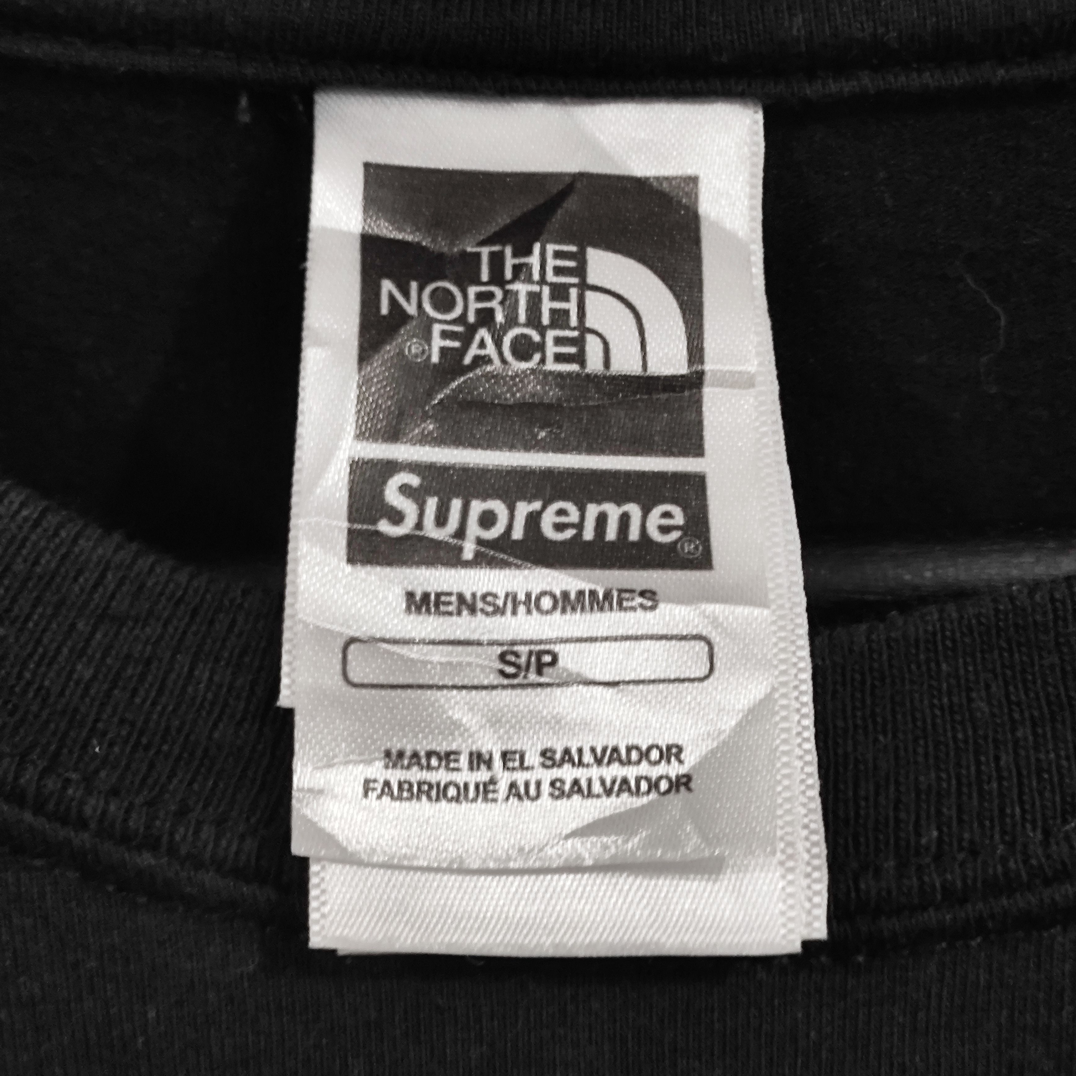 Supreme × The North Face Authentic Supreme x The North Face Metallic Logo Size US L / EU 52-54 / 3 - 5 Thumbnail