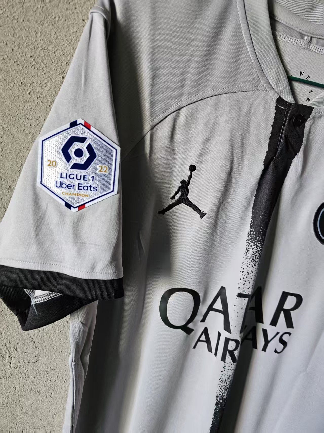 Other 2022 2023 PSG #10 Neymar Jersey Size US L / EU 52-54 / 3 - 3 Thumbnail
