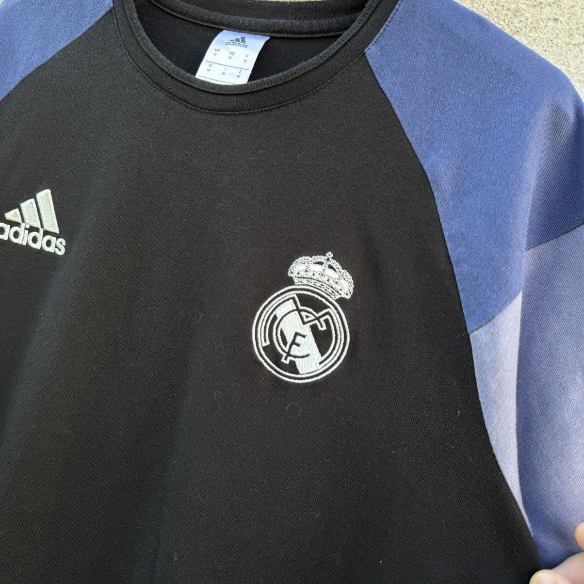 Adidas Real Madrid Training Fan Jersey Black Tee Soccer Football Size US M / EU 48-50 / 2 - 3 Thumbnail