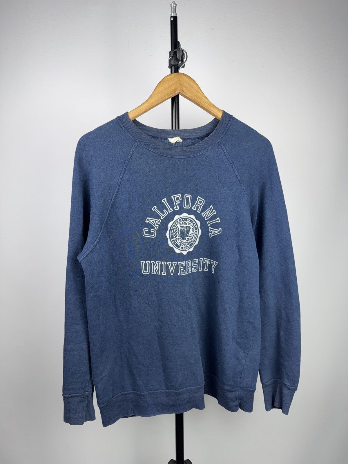 Vintage Vintage 80s California University Crewneck Sweatshirt Blue Size US M / EU 48-50 / 2 - 1 Thumbnail