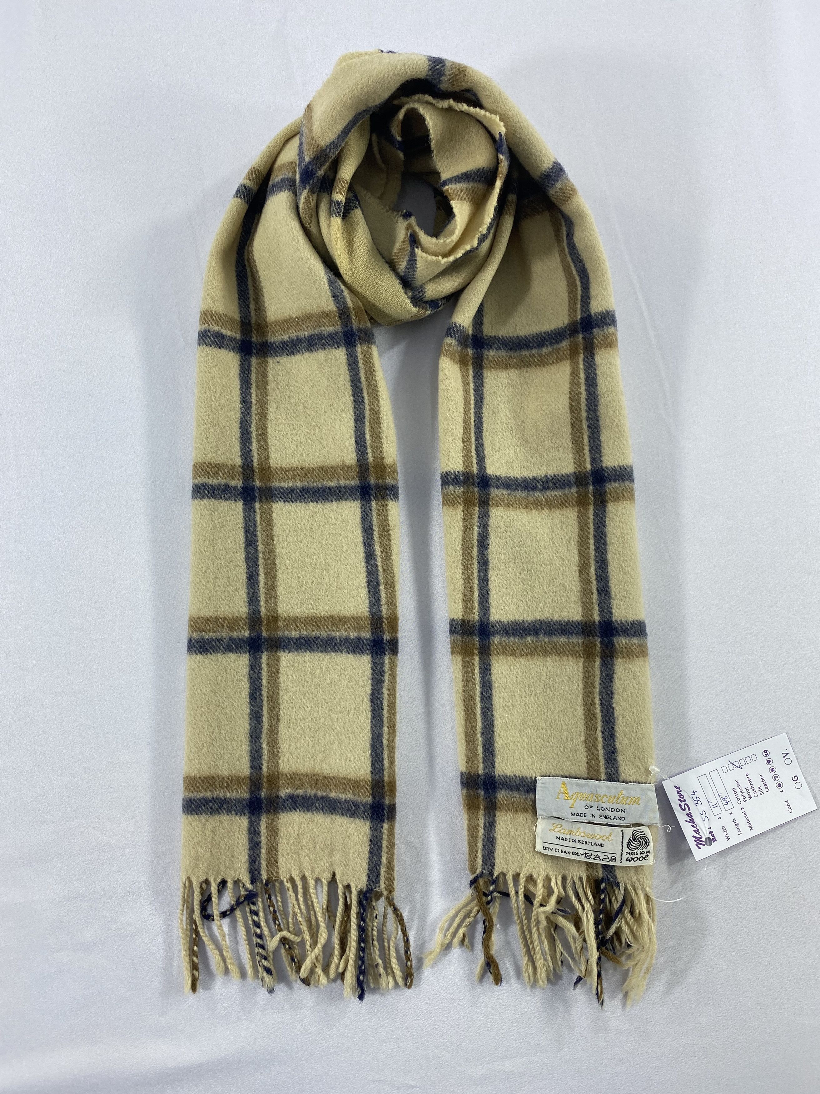Aquascutum Aquasqutum Scarf / Muffler / Neckwear Size ONE SIZE - 1 Thumbnail