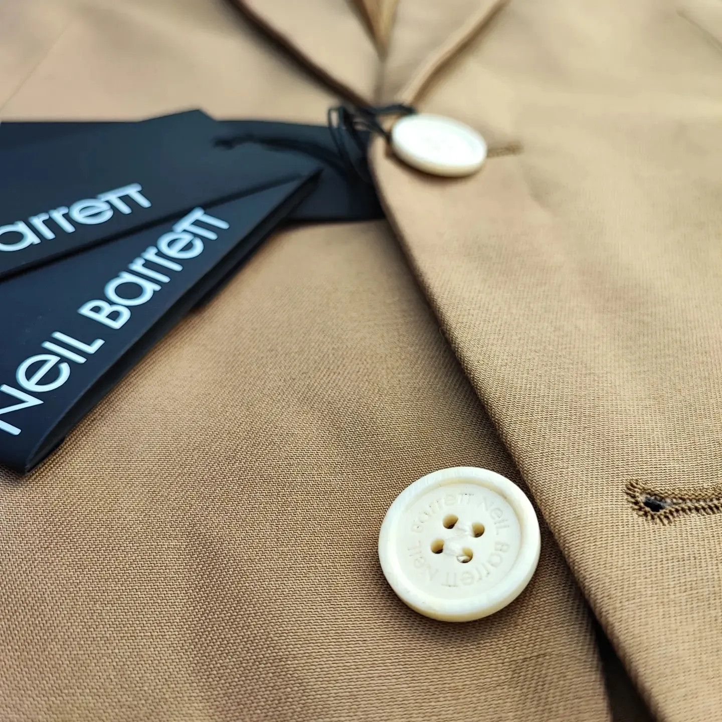 Neil Barrett NEIL BARRET ITALIAN CAMEL BLAZER-FASHIONELLA Size 34R - 9 Thumbnail