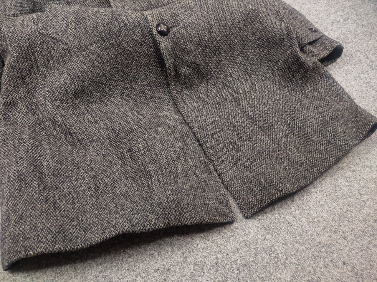 Harris Tweed Vintage 80's Harris Tweed Gray Wool herringbone Coat Jacket Size US L / EU 52-54 / 3 - 6 Thumbnail
