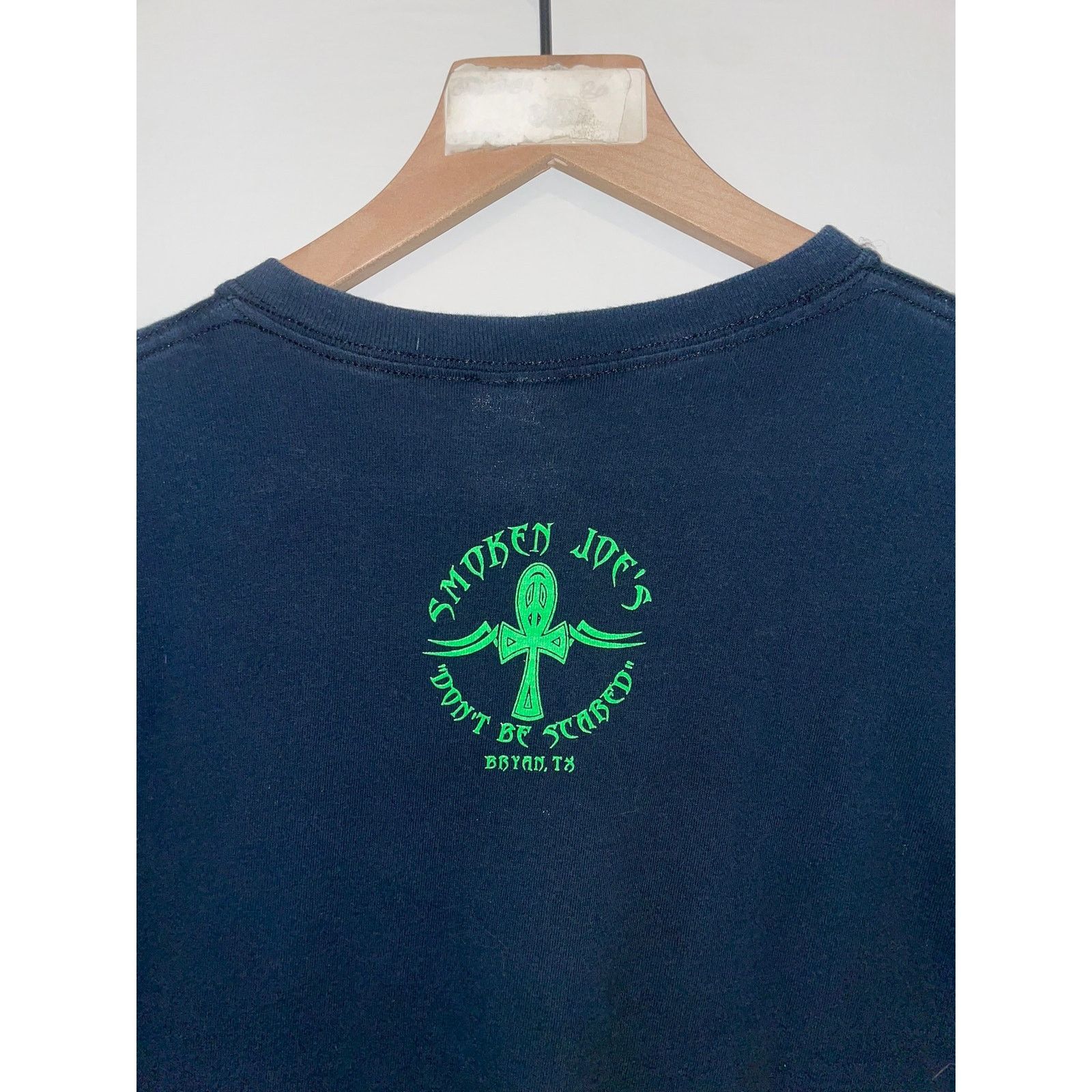 Gildan Vintage Smoke Shirt Smoken Joe's Alterative Weed Graphic Tee Size US L / EU 52-54 / 3 - 7 Thumbnail
