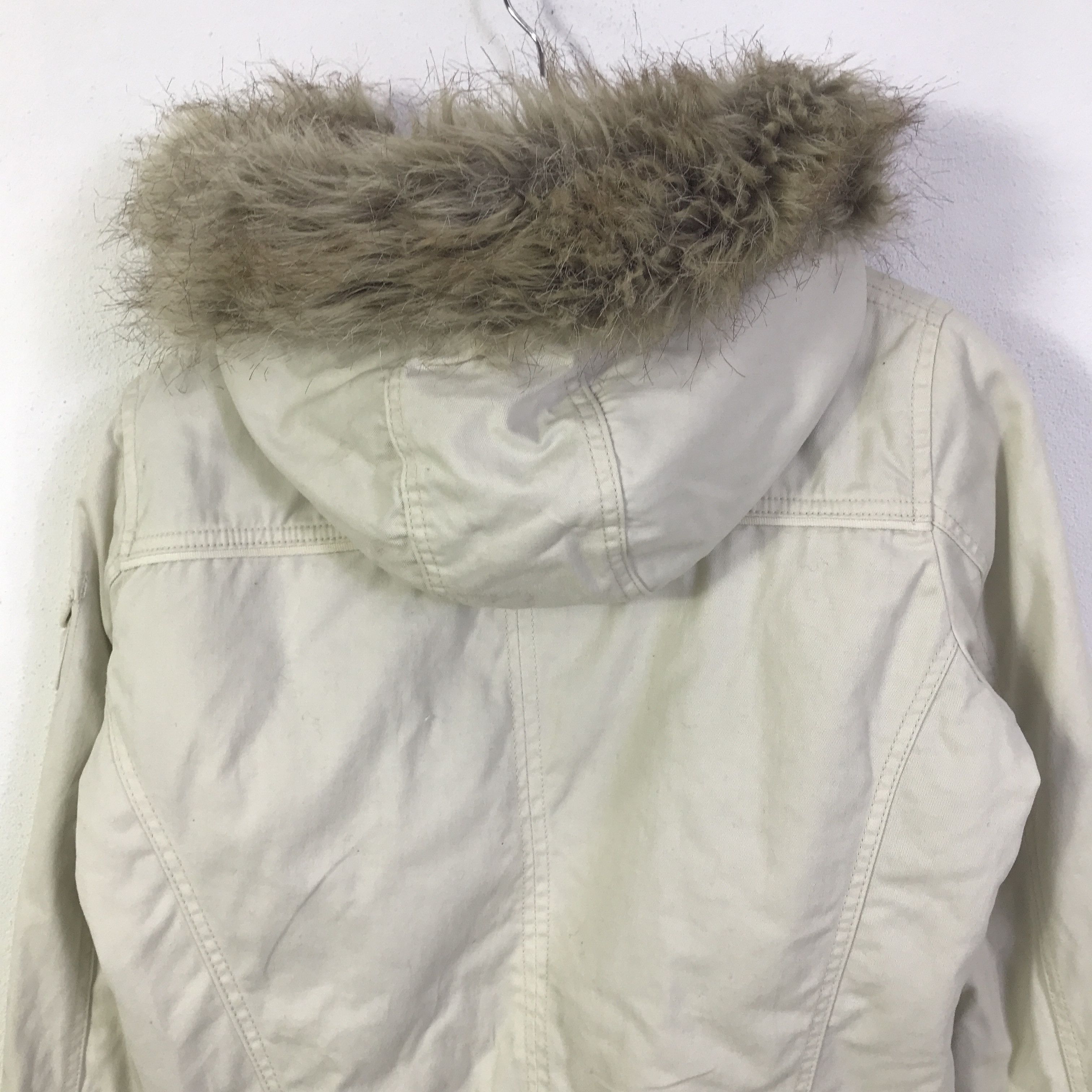 Abercrombie & Fitch abercrombie & fitch fur hoodie jacket K122B2 Size US S / EU 44-46 / 1 - 4 Thumbnail