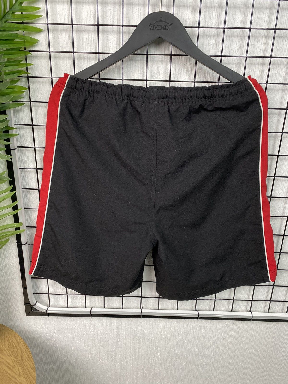 Puma × Vintage VfB Stuttgart PUMA 00’s Football Soccer Shorts Vintage Size US 30 / EU 46 - 7 Thumbnail