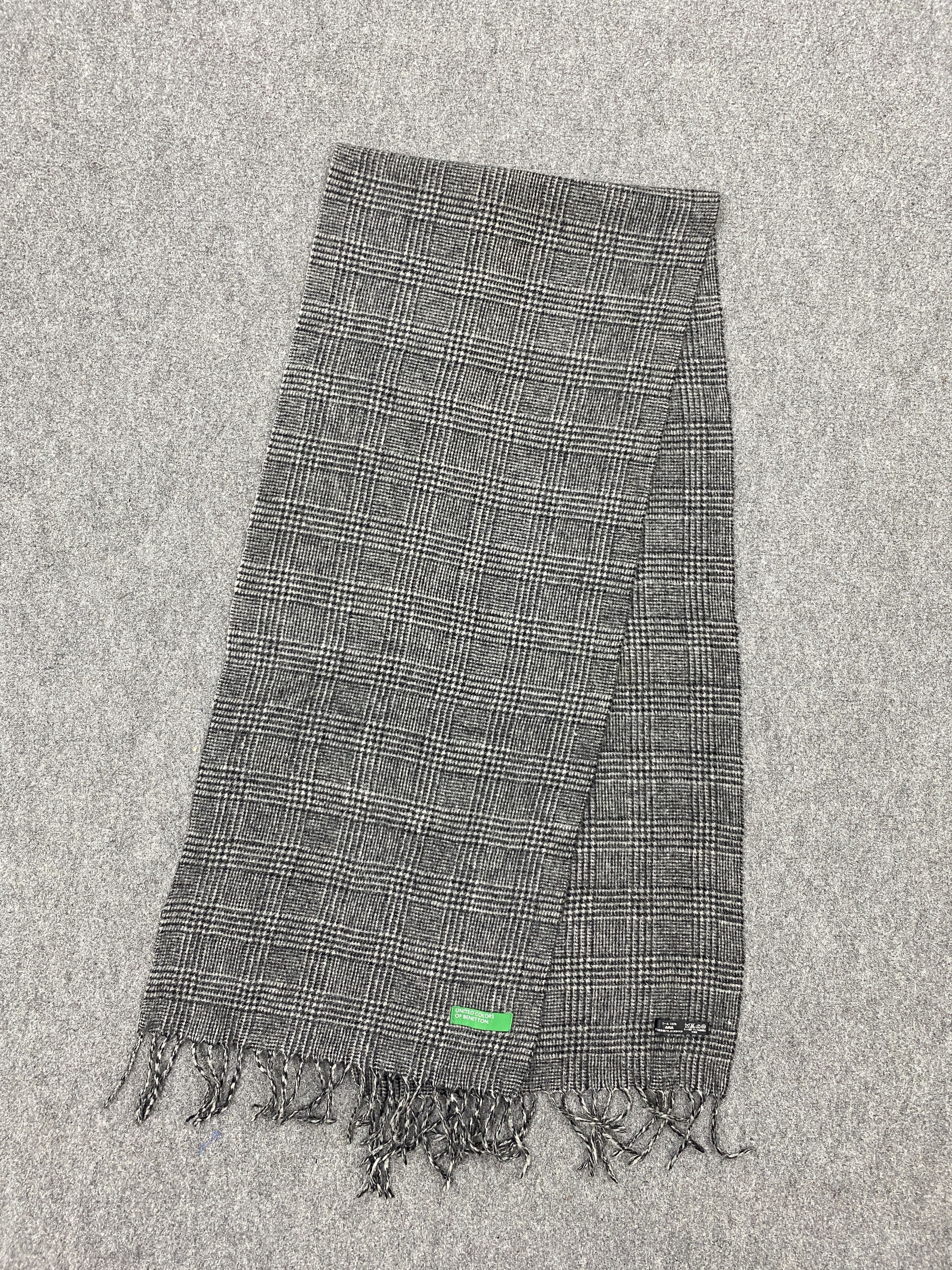 United Colors Of Benetton United Colors Of Benetton Scarf / Muffler/ Neckwear - SC0004 Size ONE SIZE - 2 Thumbnail