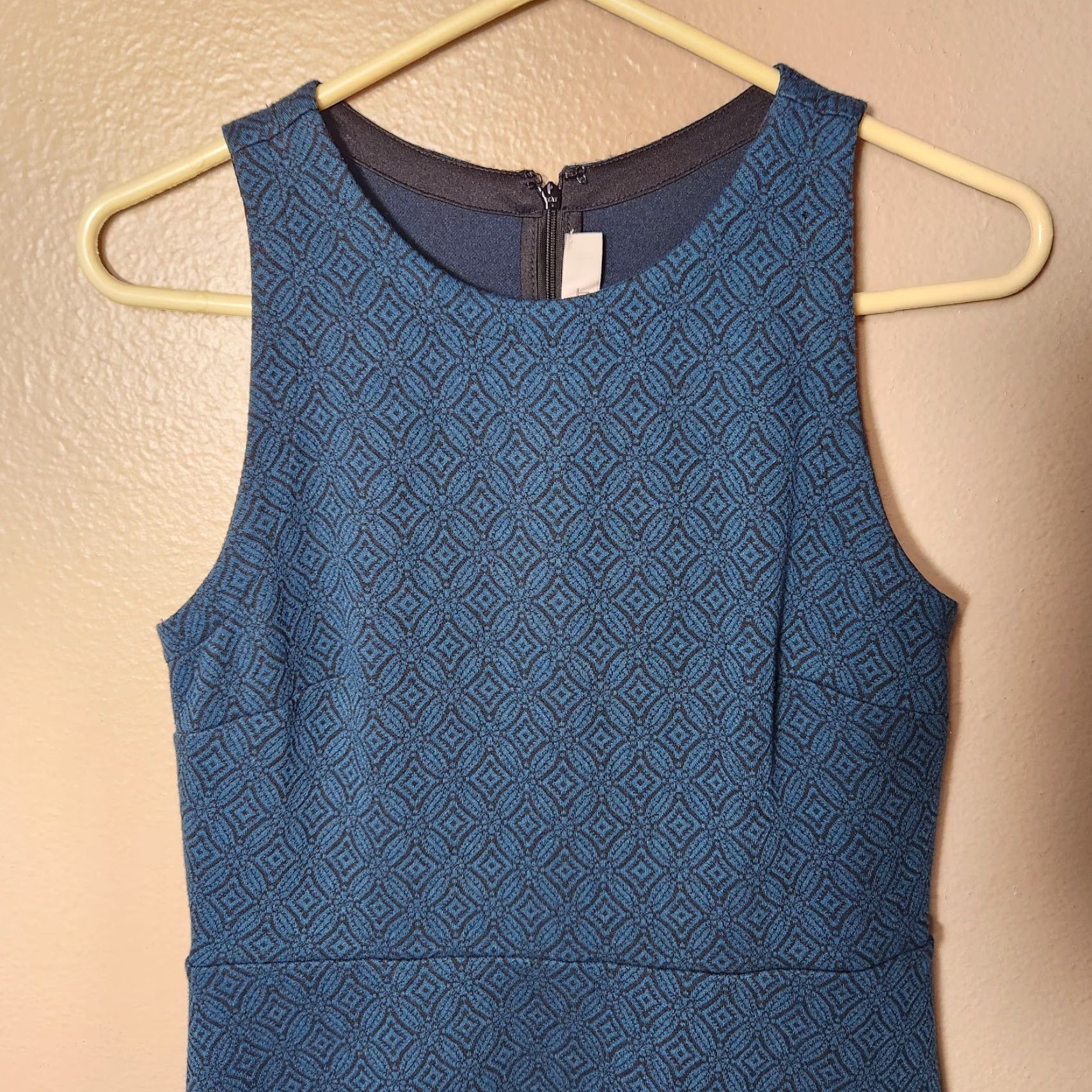 Loft VINTAGE Loft Womens Sleeveless Blue Ponte Knit Patterned Sheath Dress-Size 4 Size S / US 4 / IT 40 - 2 Thumbnail