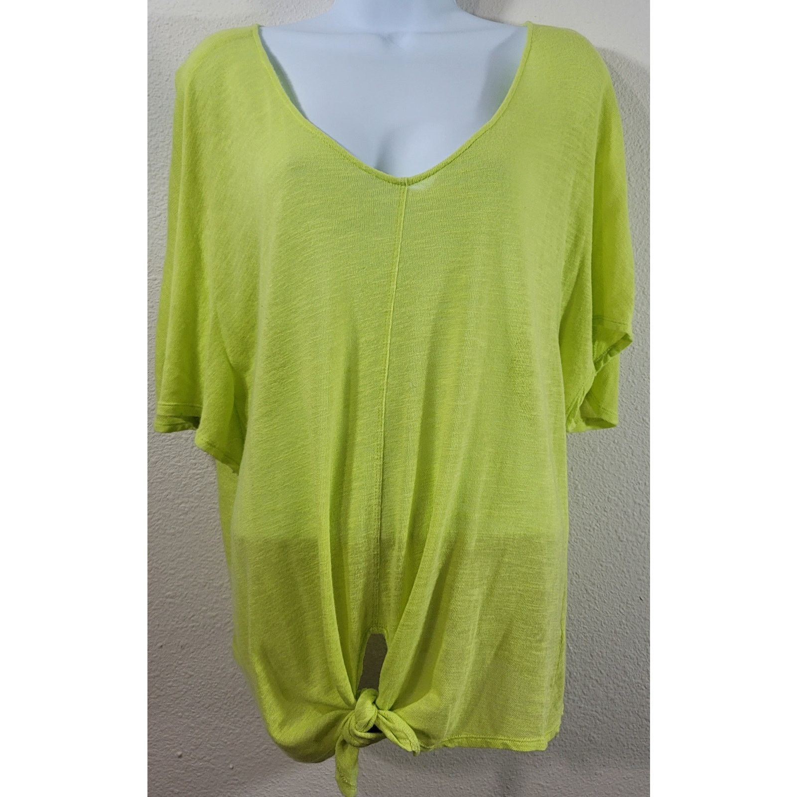 Other Cupio Yellow Slub Knit V Neck Tie Hem Top Medium Lightweight Size M / US 6-8 / IT 42-44 - 1 Thumbnail