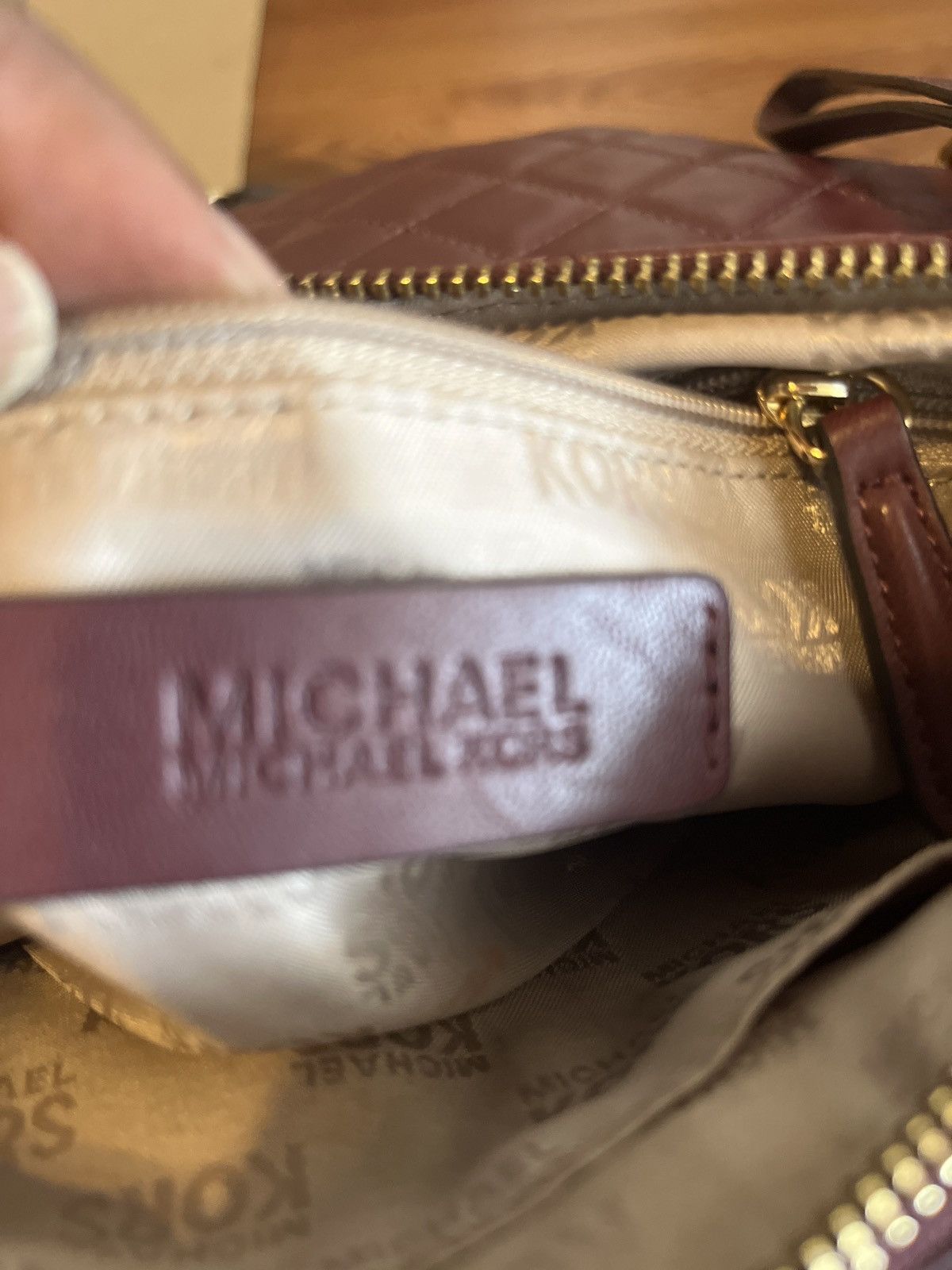 Michael Kors Michael Kors Size ONE SIZE - 8 Thumbnail