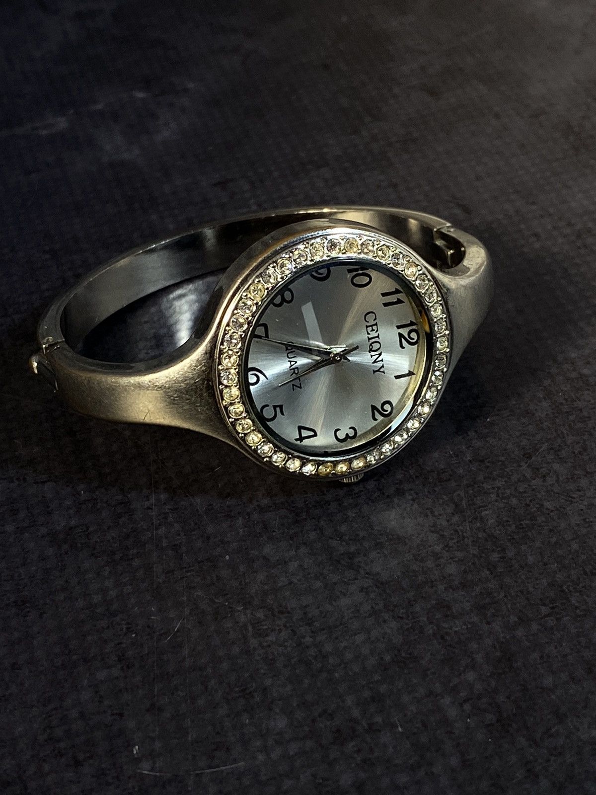 Vintage Sparkling CEIQNY Watch with Cuff Bracelet and Rhinestones Size ONE SIZE - 7 Thumbnail