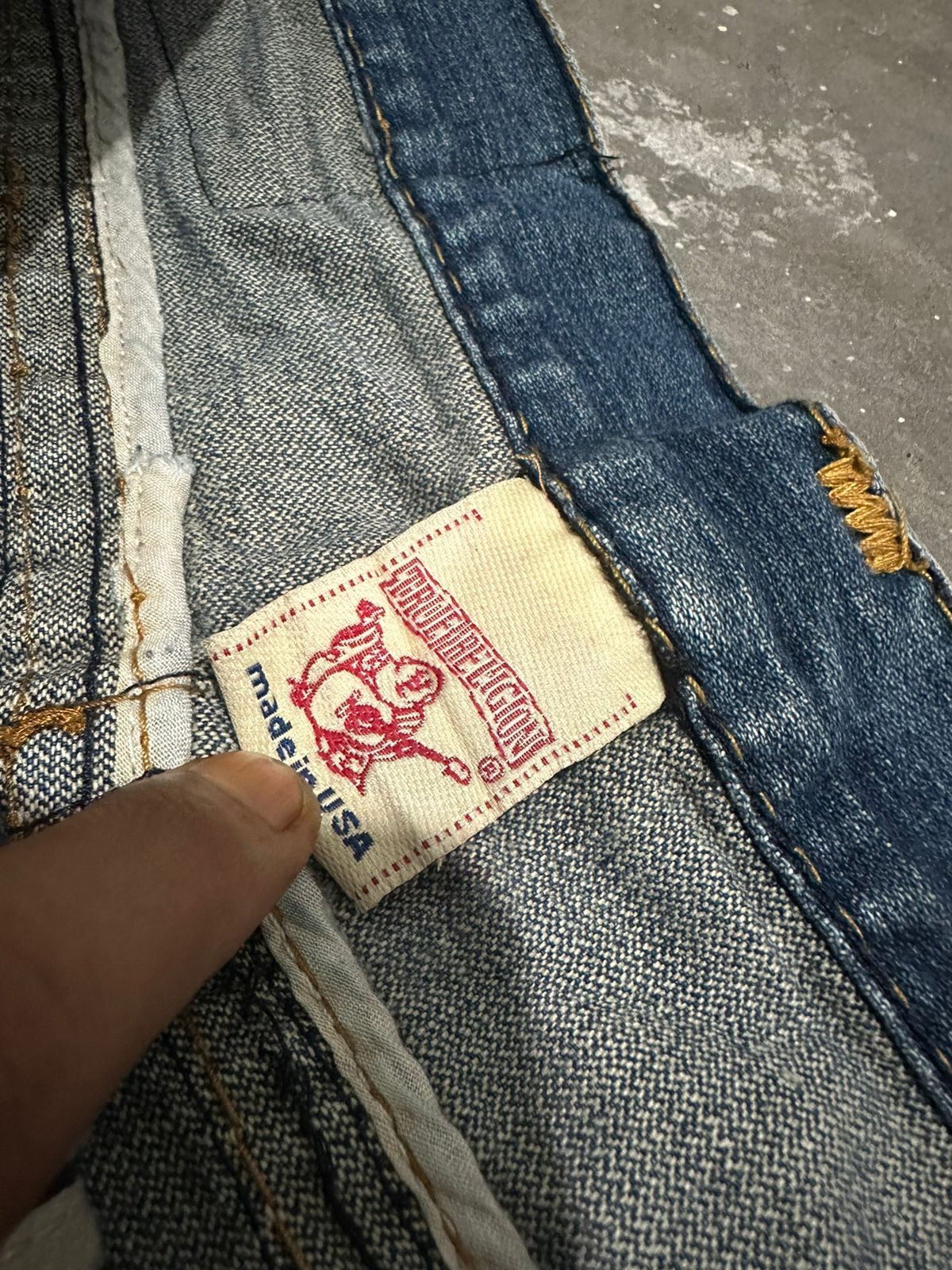 True Religion 🔥Rare!!! True Religion Sequin Logo Joey Super T Jeans Size US 34 / EU 50 - 12 Thumbnail