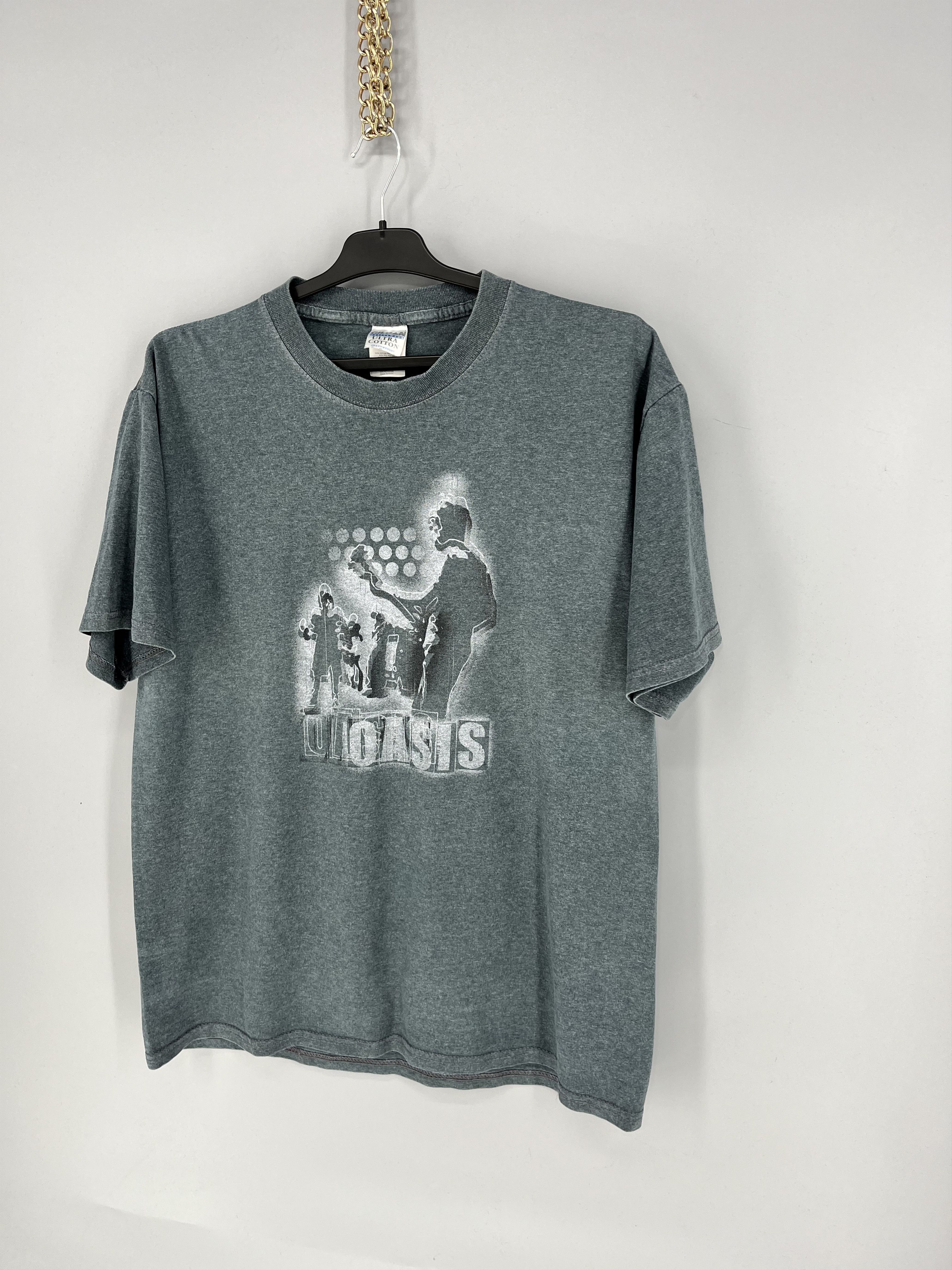 Band Tees Vintage Y2K Oasis Rock Band Tee Tshirt Rock T Shirt BIG LOGO Size US L / EU 52-54 / 3 - 3 Thumbnail