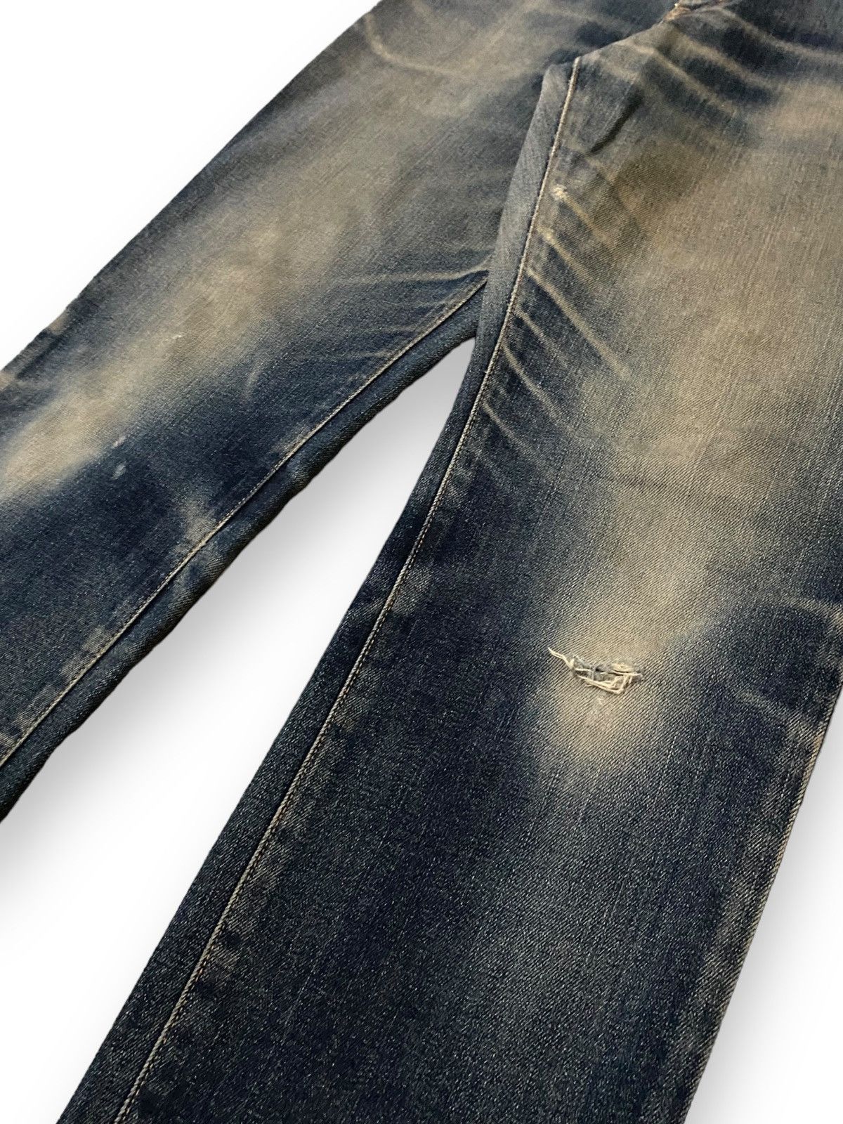 Vintage Edwin 403 W-Flex Dirty Washed Distress Straight Cut
