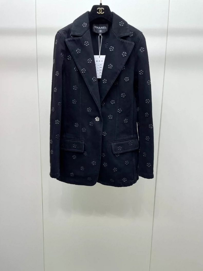 Chanel Chanel l23K black camellia denim suit jacket 2504-Nextarrow Size XXS / US 00 / IT 34 - 1 Thumbnail