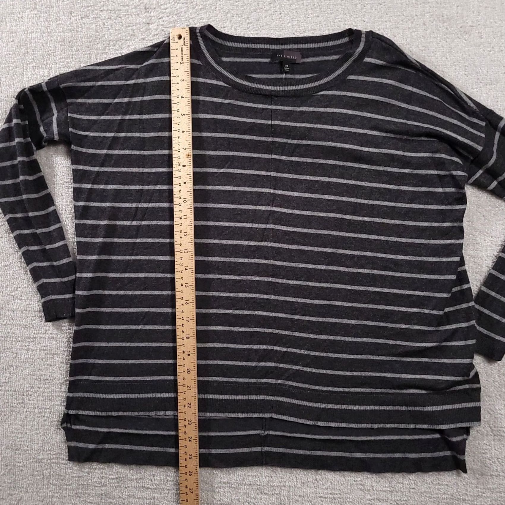 Vintage The Limited Women's XS Gray Striped Rayon Long Sleeve Pullover Size XS / US 0-2 / IT 36-38 - 5 Thumbnail