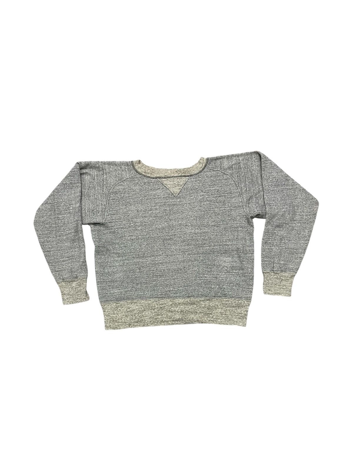 Toyo Enterprises 90s TOYO ENTERPRISE CHESWICK LOOPWHEELED SWEATSHIRT BOXY Size US S / EU 44-46 / 1 - 1 Thumbnail