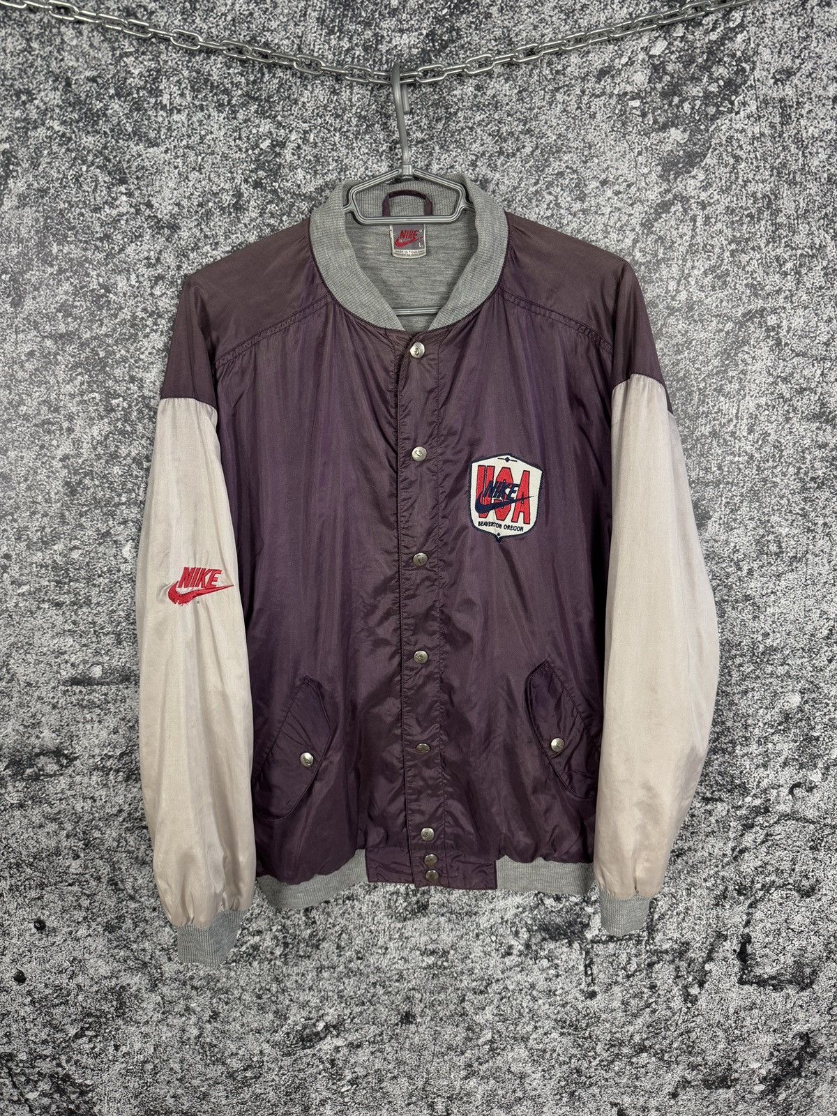 Nike Rare Nike Vintage 90s Bomber Jacket USA Logo Retro Size L Size US L / EU 52-54 / 3 - 1 Thumbnail