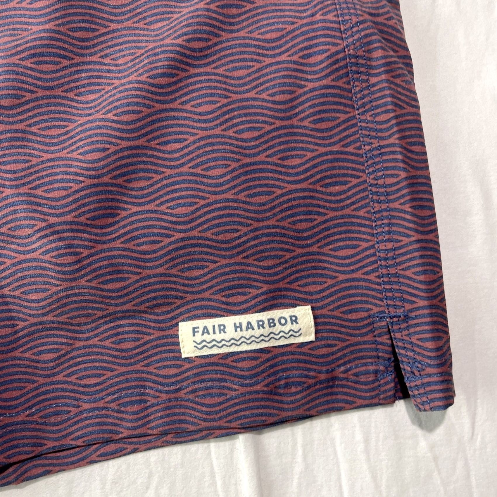 Vintage Fair Harbor Mens Size 33 Swim Trunks Pockets Beach Swimwear New Adult Blue Size US 33 - 2 Thumbnail