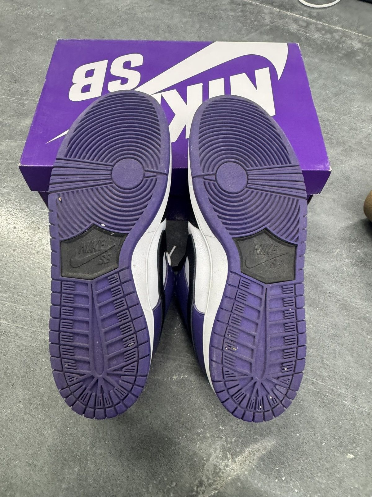 Nike SB Nike Dunk SB Purple Size US 11 / EU 44 - 4 Thumbnail