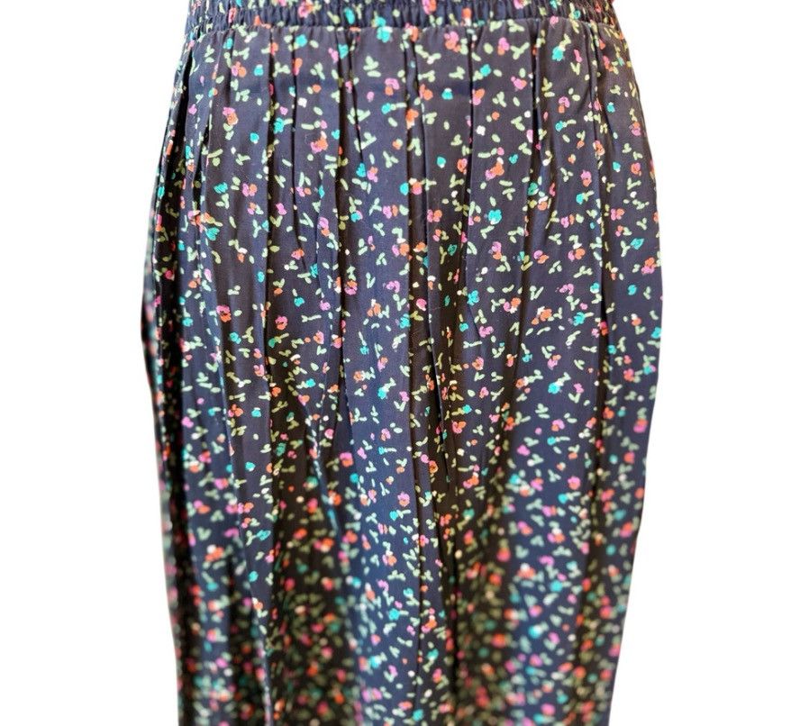 Other Vintage Garfinckel’s Floral Pleated Skirt – 1980s Rayon Midi Size 27" / US 4 / IT 40 - 2 Thumbnail