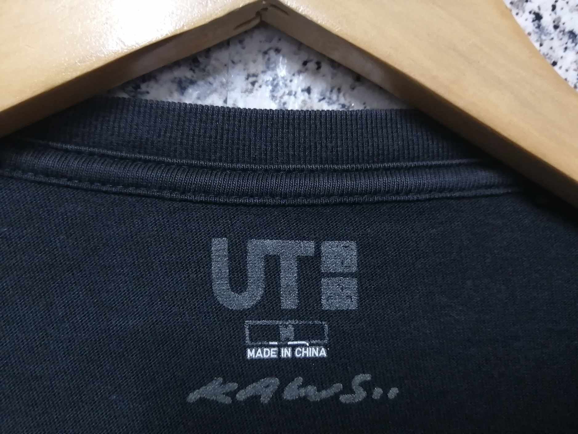 Japanese Brand × Kaws × Vintage 🔥 Rare 🔥 Vintage Kaws Very Rare Size US M / EU 48-50 / 2 - 4 Thumbnail