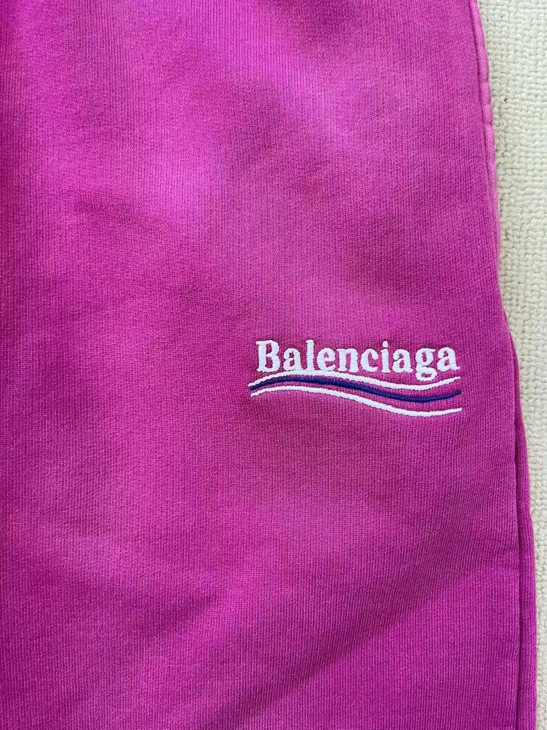 Balenciaga Balenciaga size XS Logo embroidered casual shorts Size US 27 - 3 Thumbnail