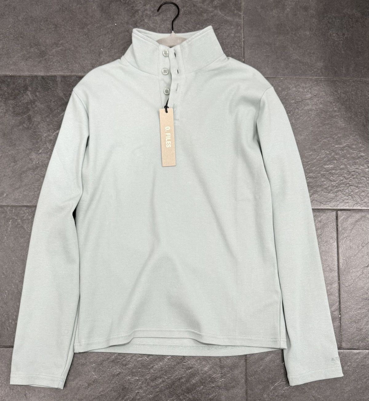 Ojardorf O.Files Henley Long Sleeve in vintage sage Size US M / EU 48-50 / 2 - 1 Thumbnail