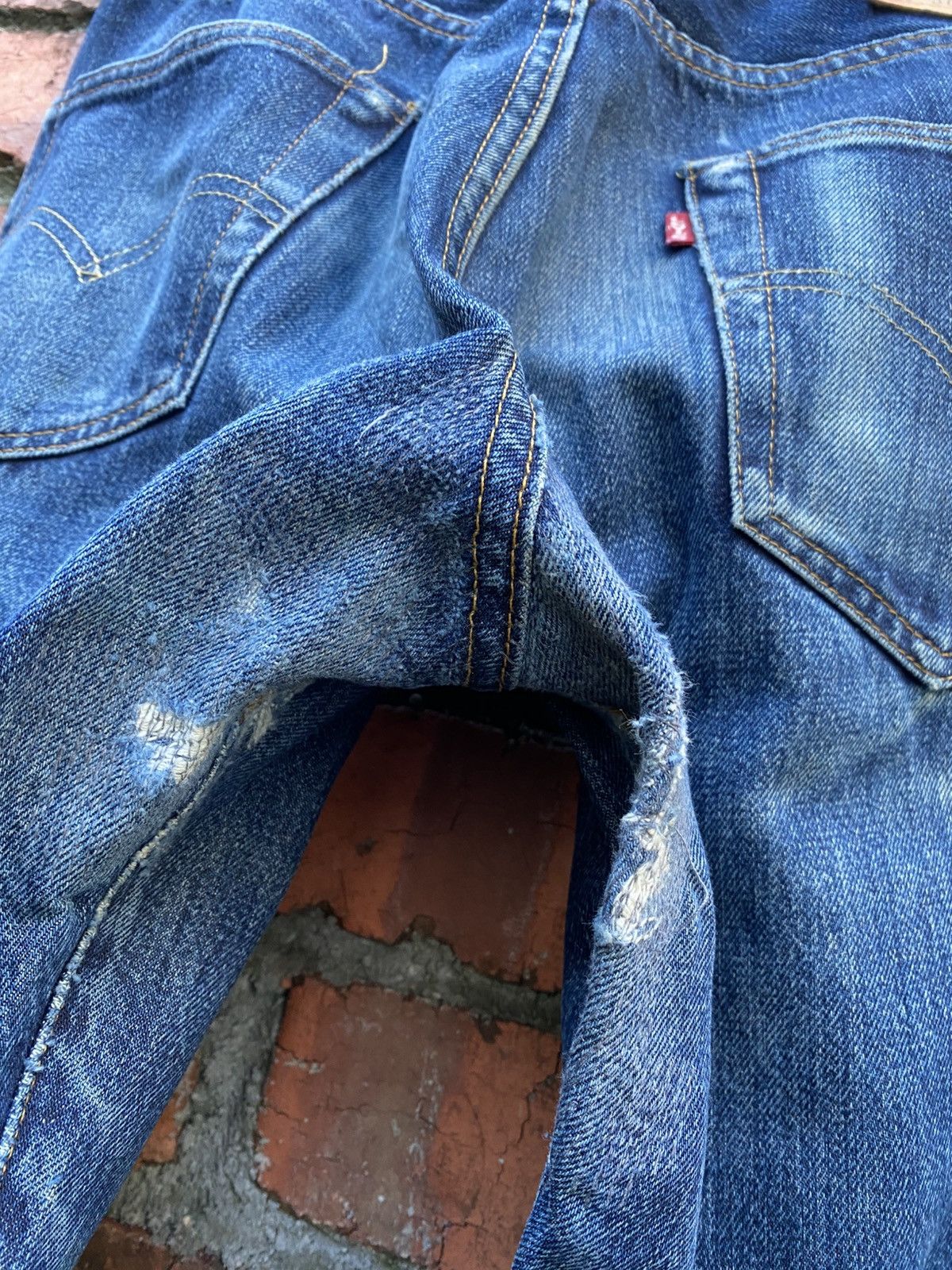 Levi's Vintage Clothing W31x29.5 Vintage levi's 501xx redline distressed repaired Size US 31 - 9 Thumbnail