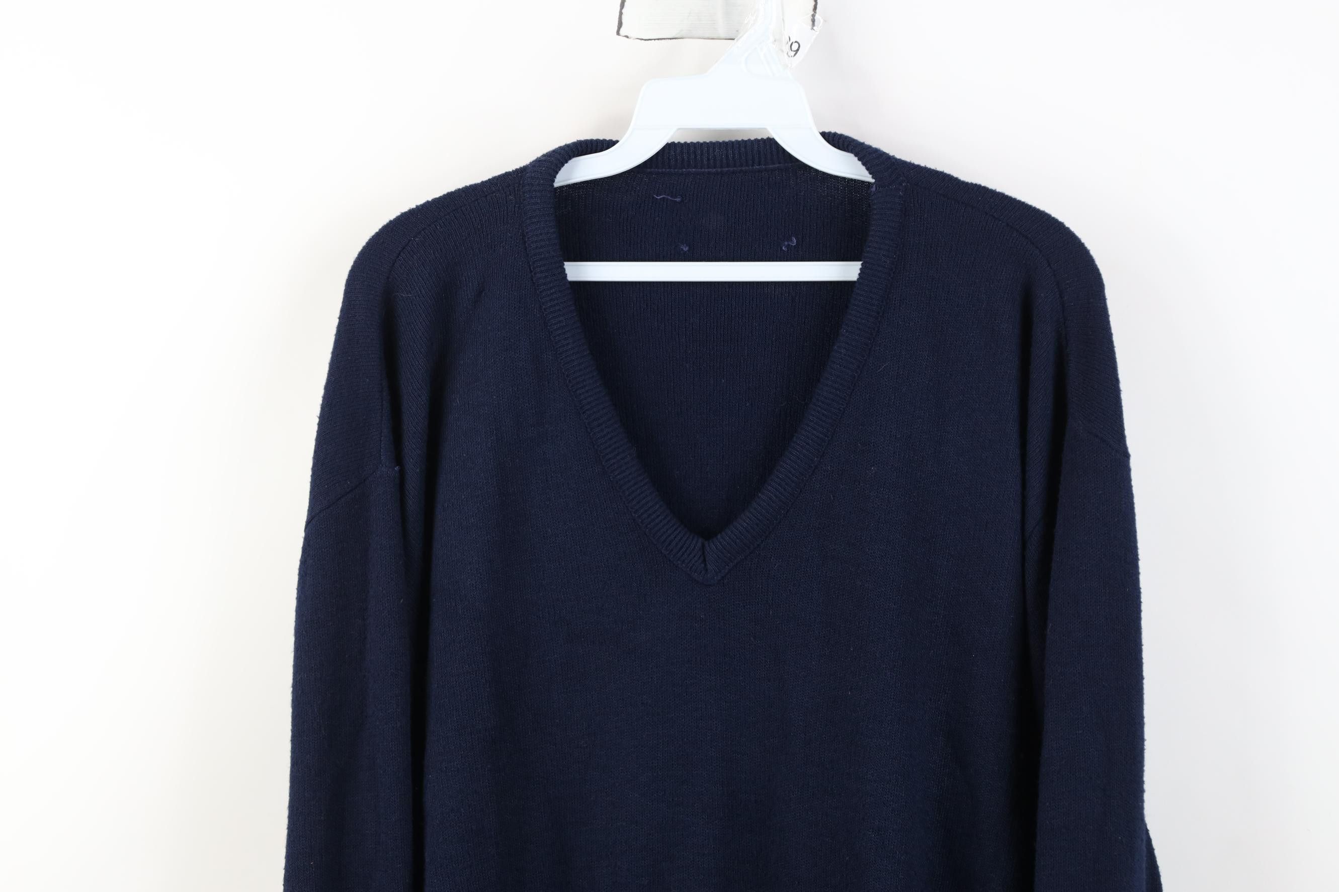 Vintage Vintage 70s Streetwear Blank Knit V-Neck Sweater Navy Blue Size US XL / EU 56 / 4 - 2 Thumbnail