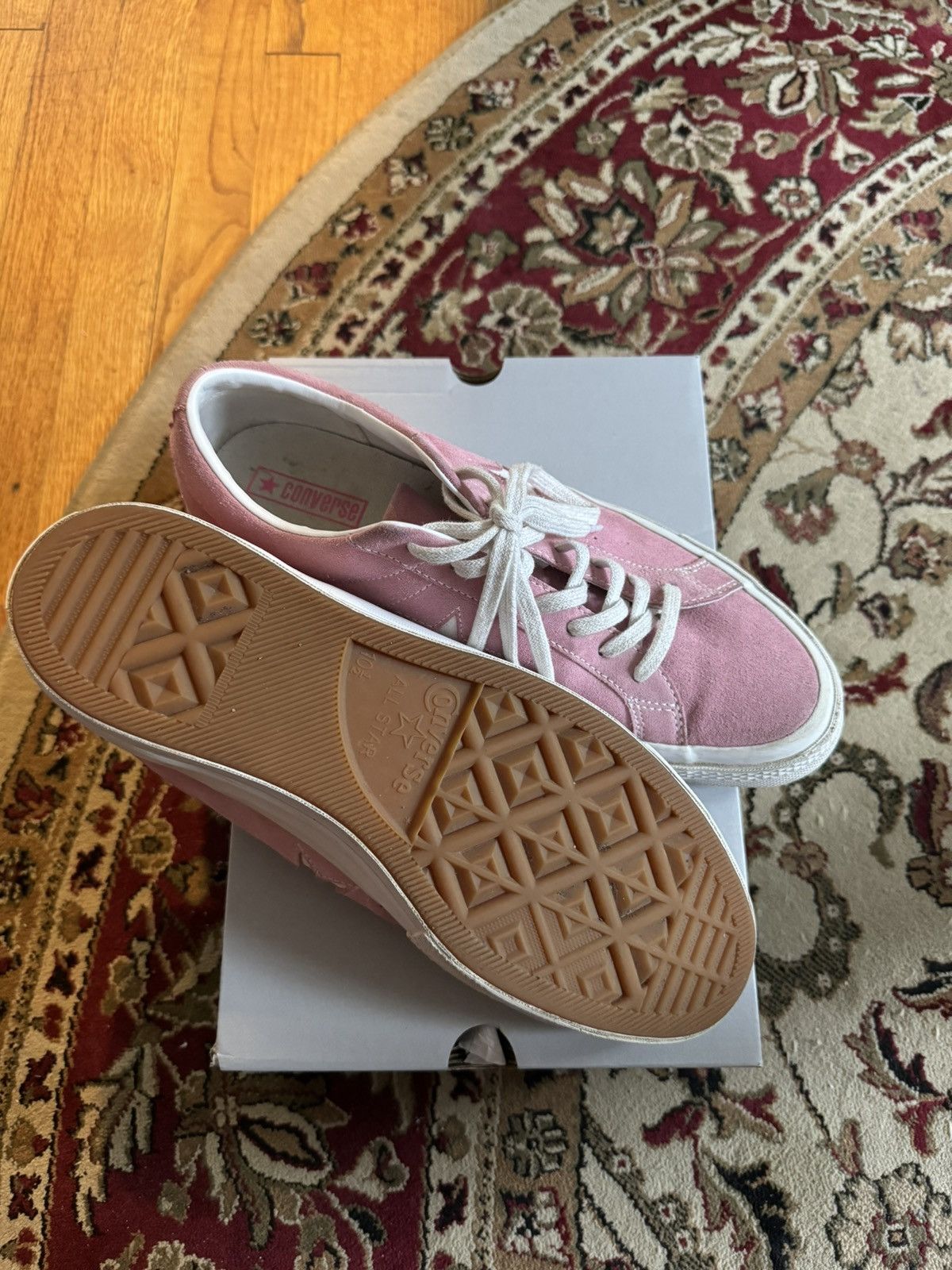 Converse Converse One Star “pink glow” Size US 10.5 / EU 43-44 - 3 Thumbnail