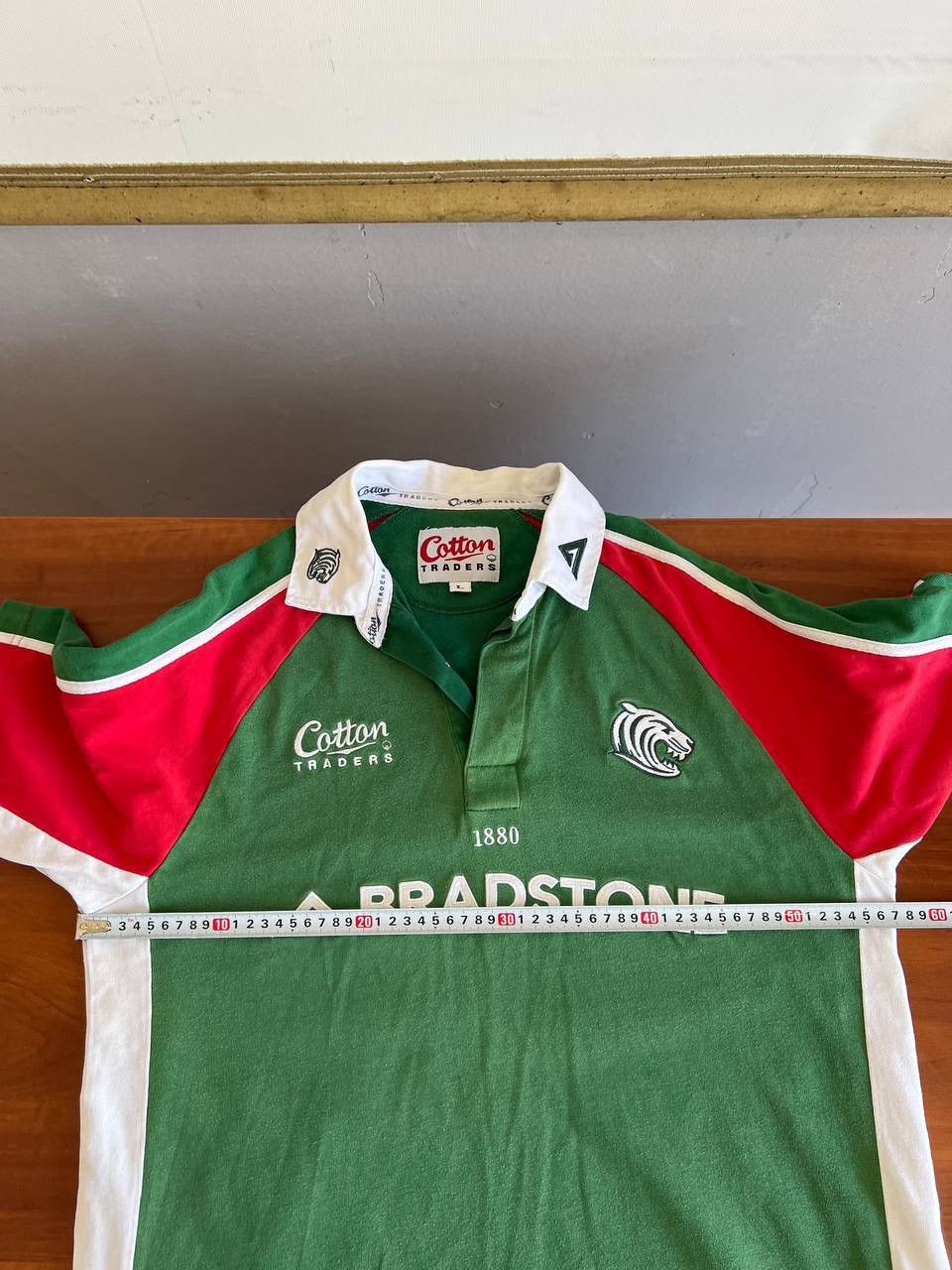 Vintage 2003/4 LEICESTER TIGERS HOME RUGBY SHIRT COTTON TRADERS SZ L Size US L / EU 52-54 / 3 - 15 Thumbnail