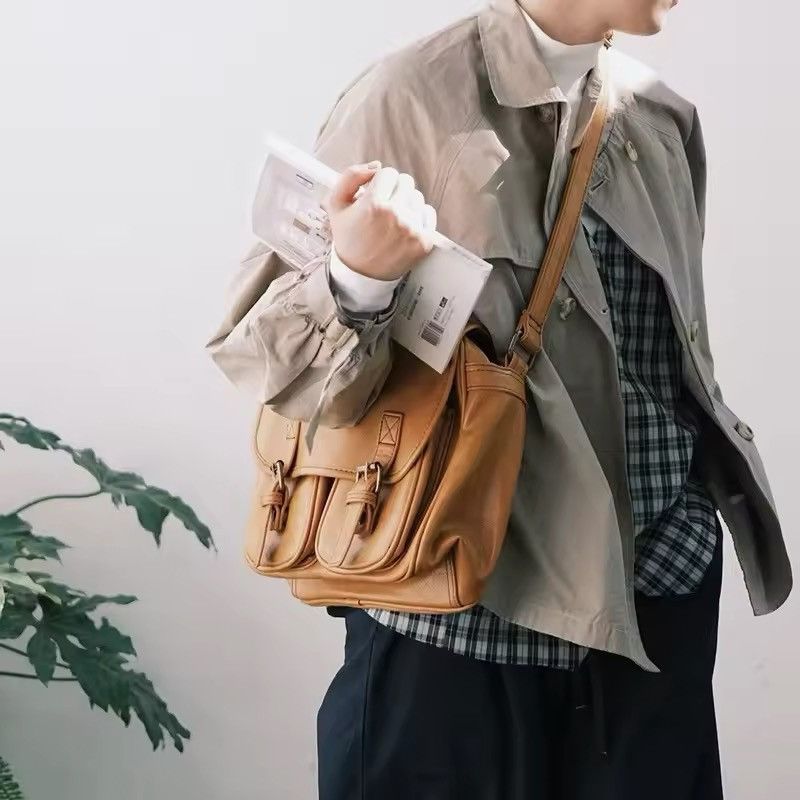Leather Leather Messenger Bag Size ONE SIZE - 2 Thumbnail