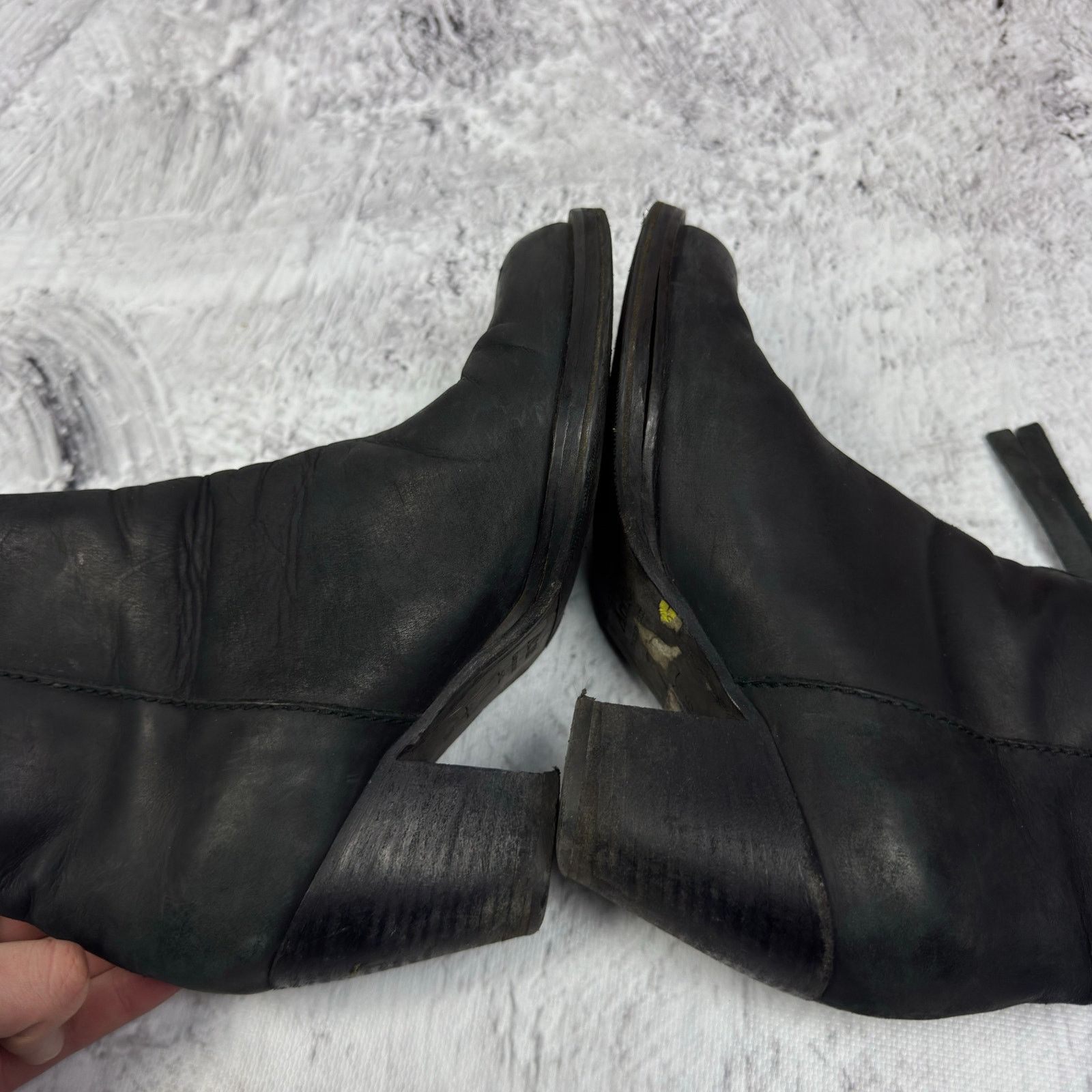 Acne Studios Acne Piston Womens Black Leather Side Zip Block Heel Boot 36 Size US 6 / IT 36 - 7 Thumbnail