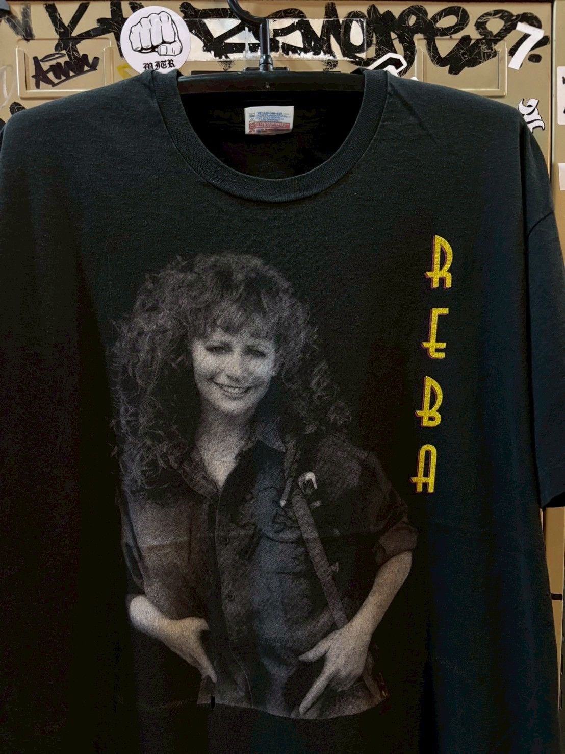 Band Tees Reba 1992’s Size US XL / EU 56 / 4 - 1 Thumbnail